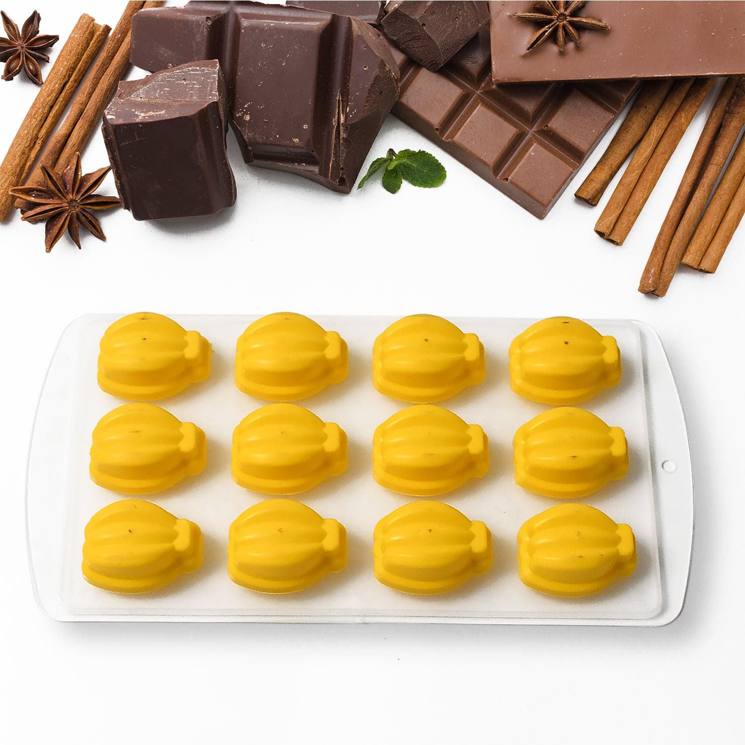 Silicone Fruit-Shaped Ice Cube Tray - Creative Multi-Design Freezer Mold (1 Pc) thumbnail 4