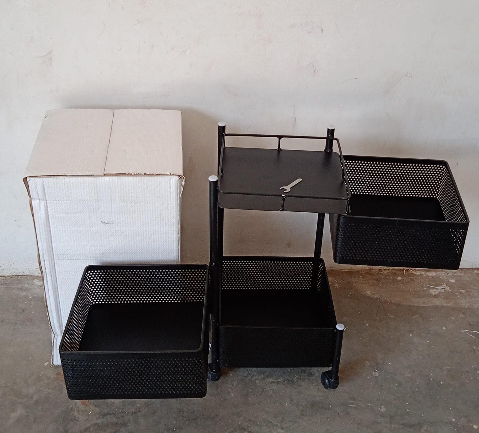 Metal High Quality Kitchen Trolley Kitchen Organizer Items (3 Layer) thumbnail 8