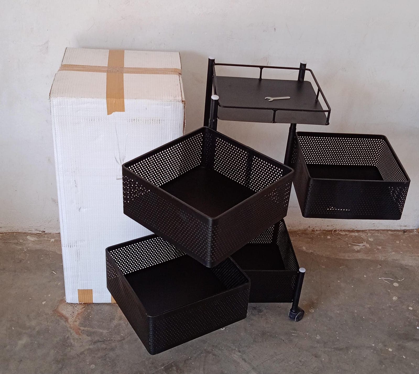 Metal High Quality Kitchen Trolley (4 Layer) thumbnail 6