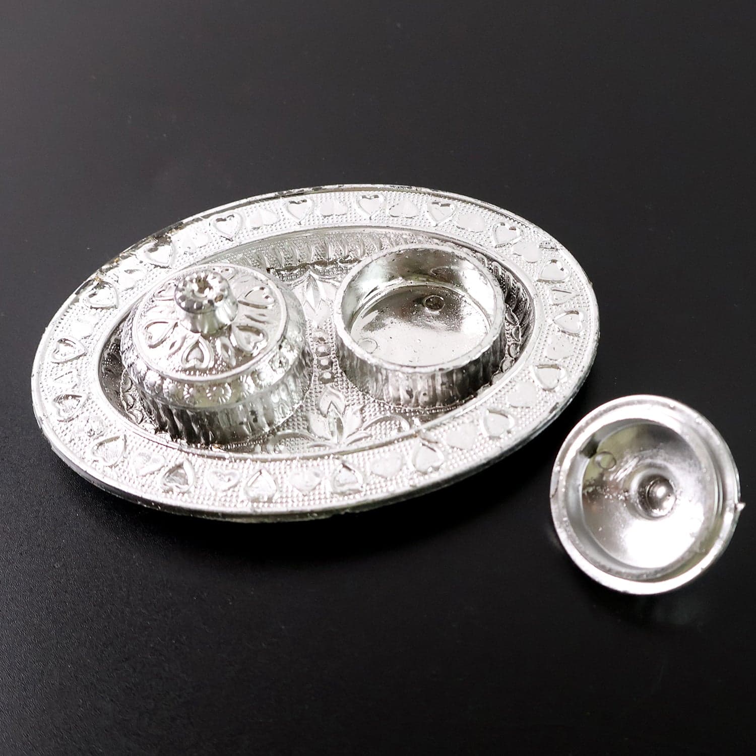 Oval Puja Thali with Kumkum Holders the Traditional & Durable Design thumbnail 4