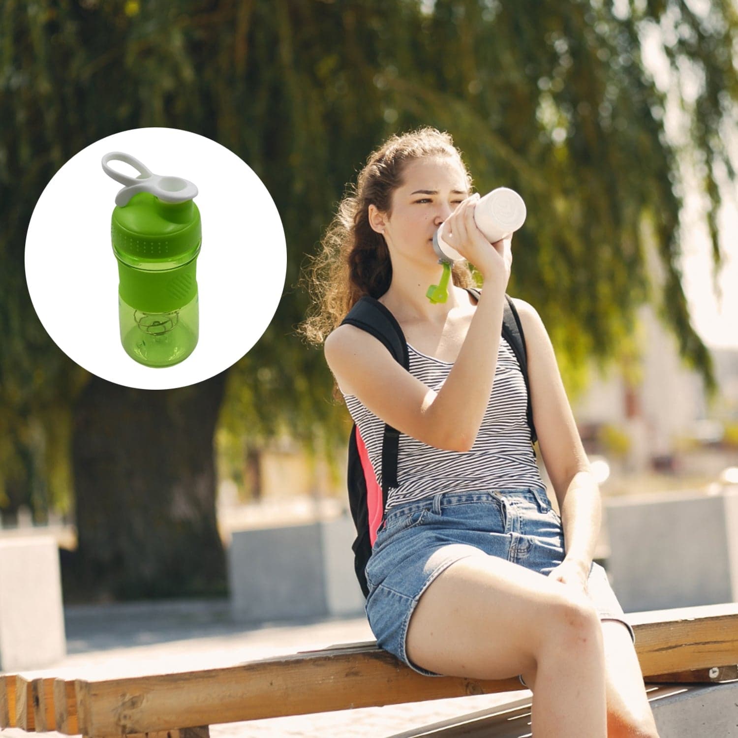 Shaker Bottle For Protein Mixes Pre Workout Shaker Bottles With A Small Stainless Blender Ball And Grip thumbnail 5