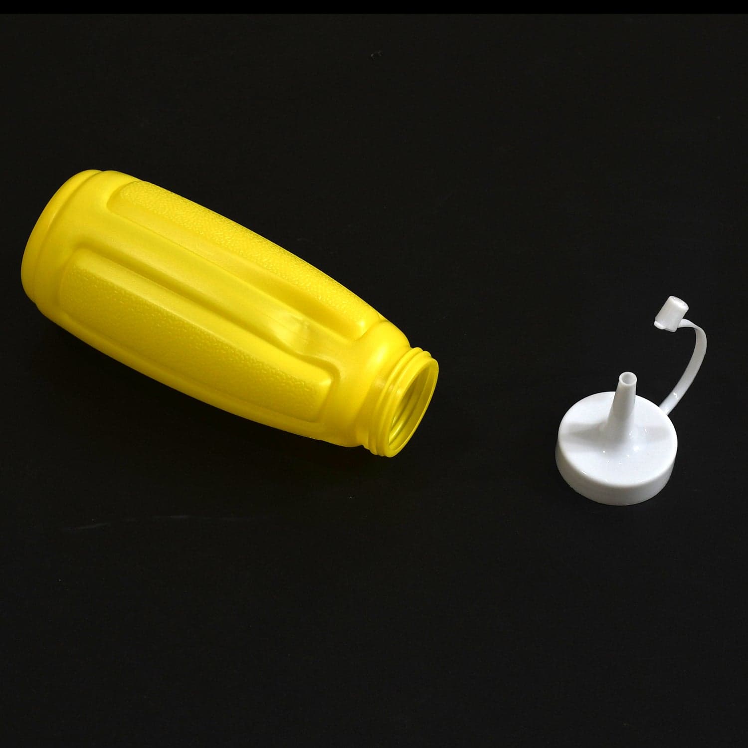 Plastic Squeeze Bottle Ketchup Mustard Honey Sauce Dispenser Bottle ( 2 Pc Set ) thumbnail 5