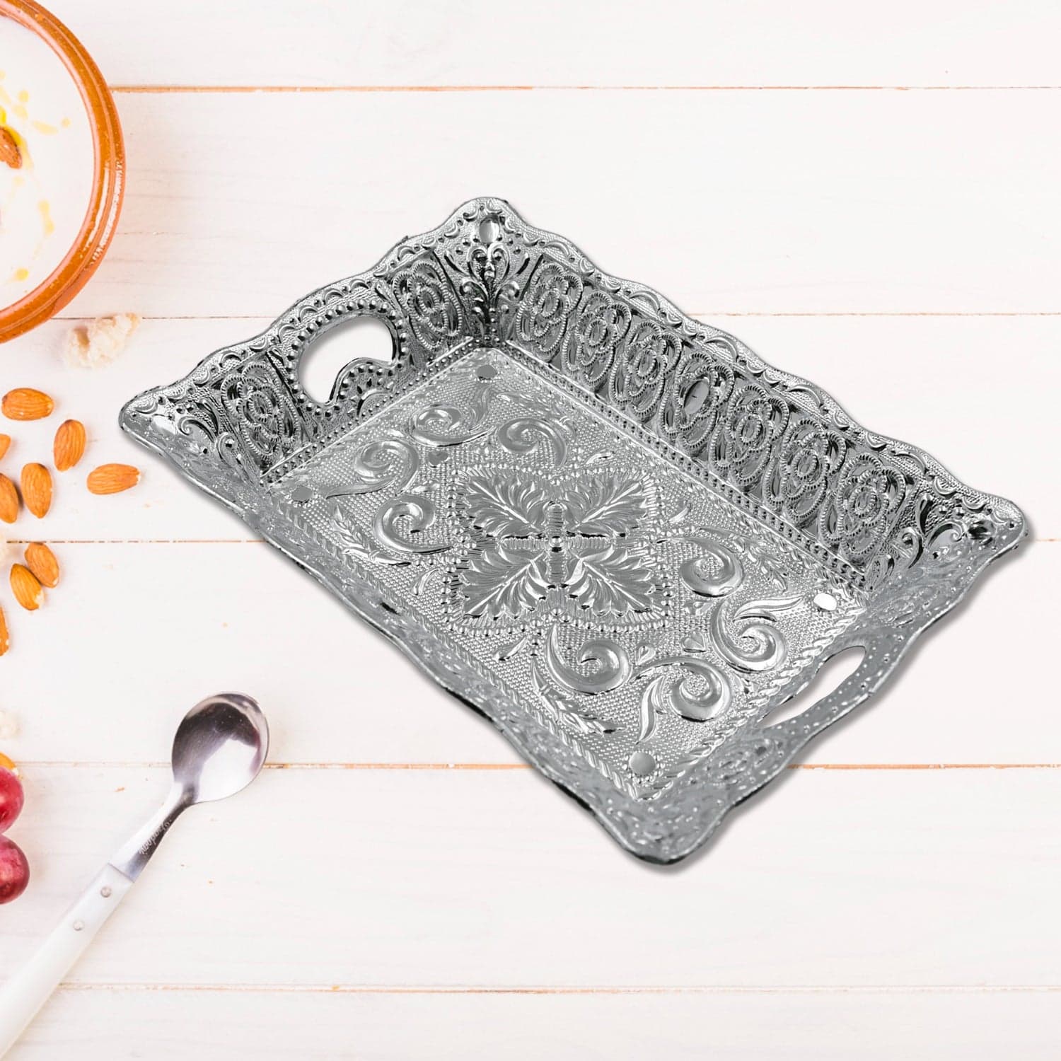 Decorative Mukhwas & Dry Fruit Serving Tray of Fancy Candy Plate thumbnail 3