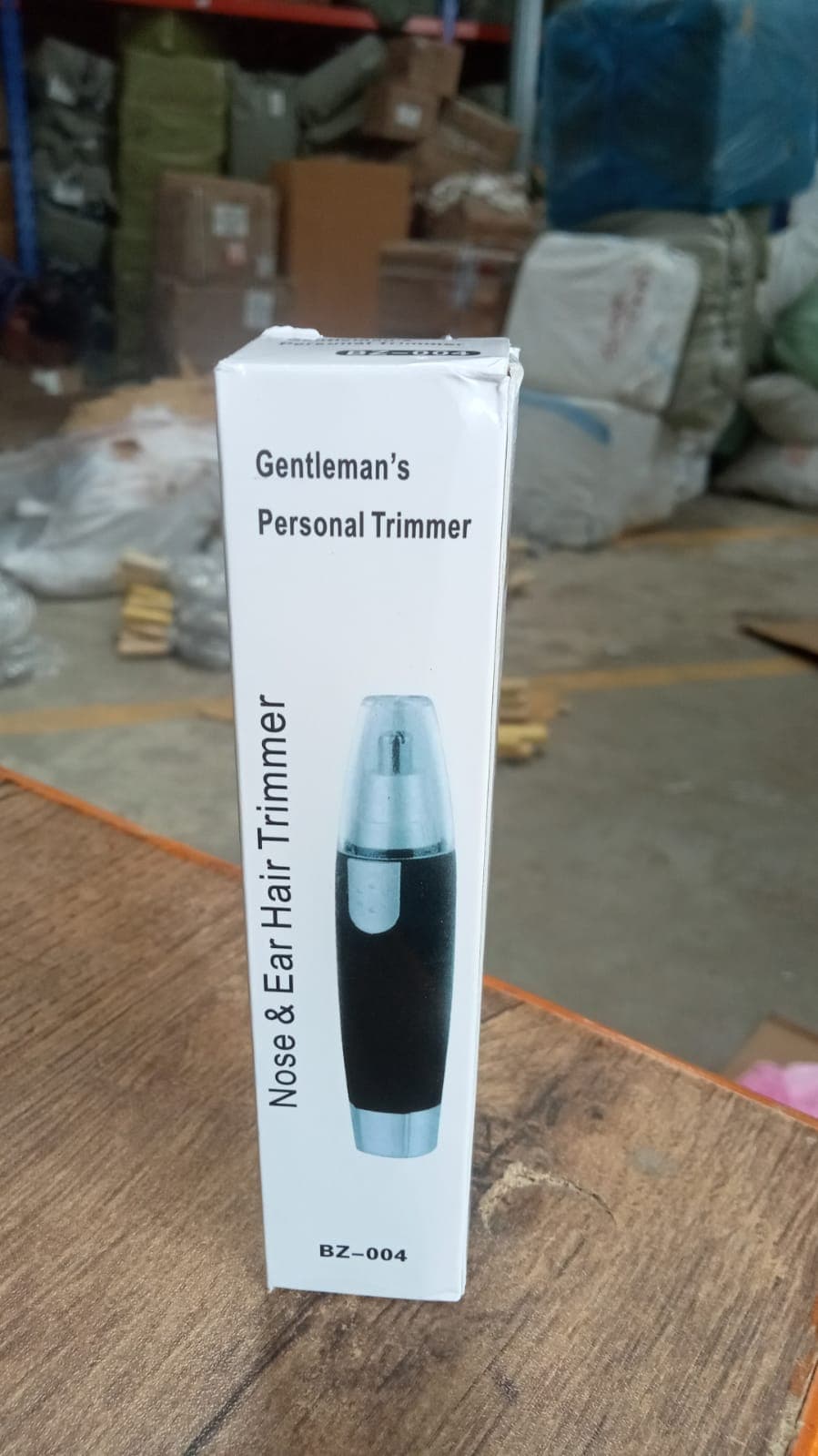 Sharp Steel Battery-Operated Ear and Nose Hair Trimmer thumbnail 8
