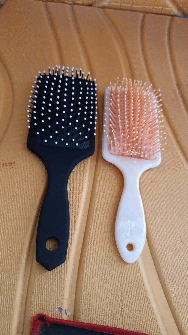 Massage Comb, Massage Hair Brush (1 Pc / Mix Design), Hair accessories thumbnail 7