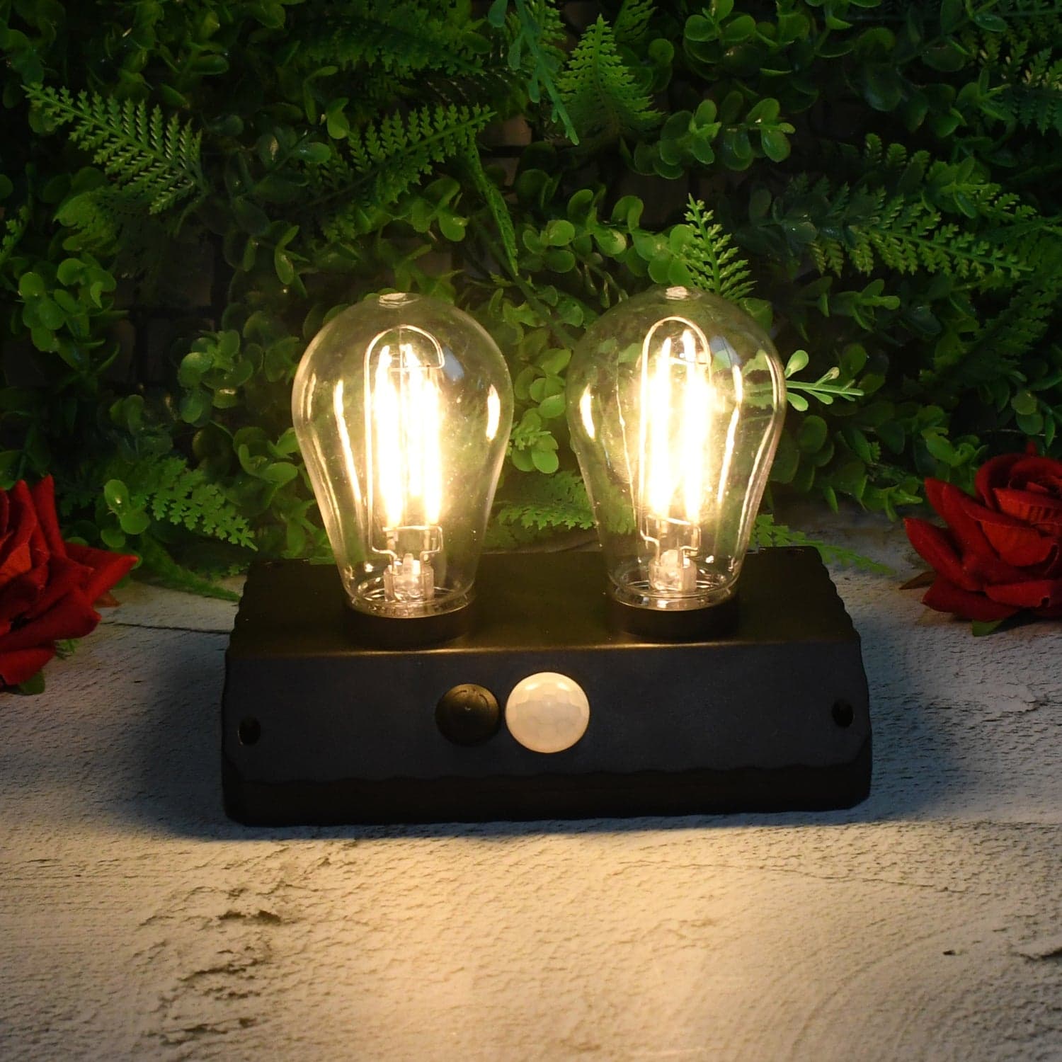 Solar Double LED Bulb Lamp YT-819- 2W (1 Pc) thumbnail 1