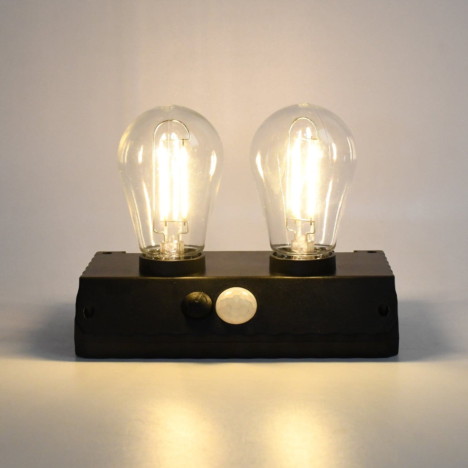 Solar Double LED Bulb Lamp YT-819- 2W (1 Pc) thumbnail 6