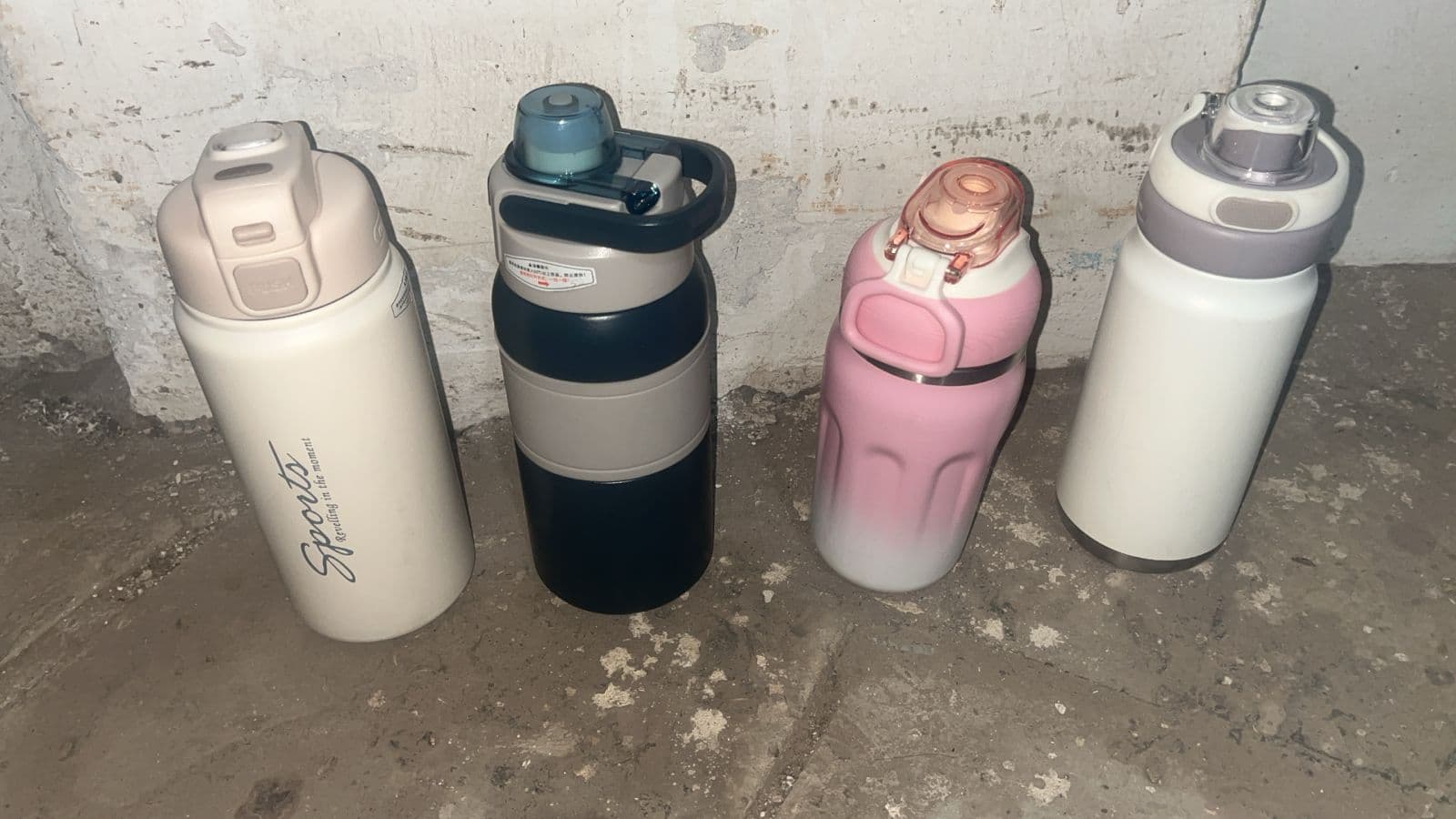 Stainless Steel Insulated Vacuum Water Bottle (Mix Design / 1 Pc) thumbnail 8