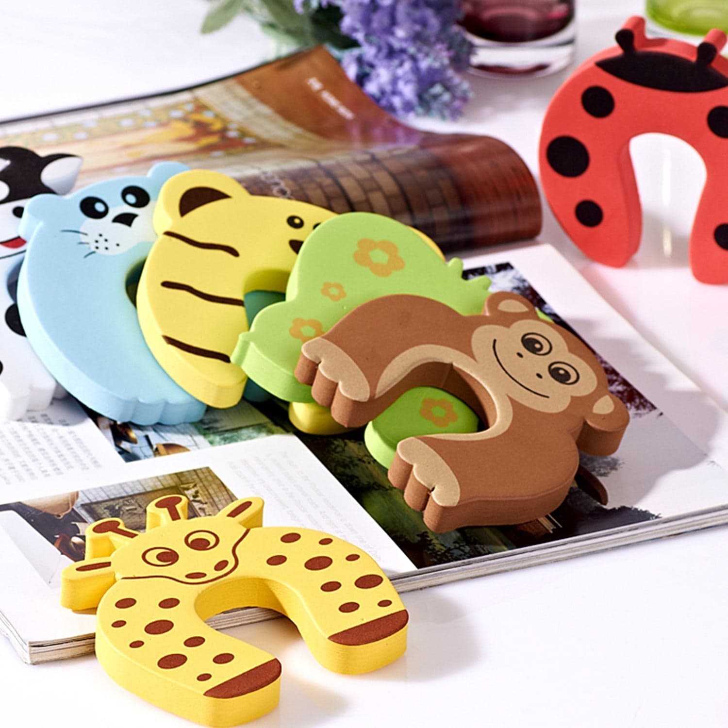 1 Pc Mix Door Stopper Used In All Kinds Of Household And Official Places Specially thumbnail 8
