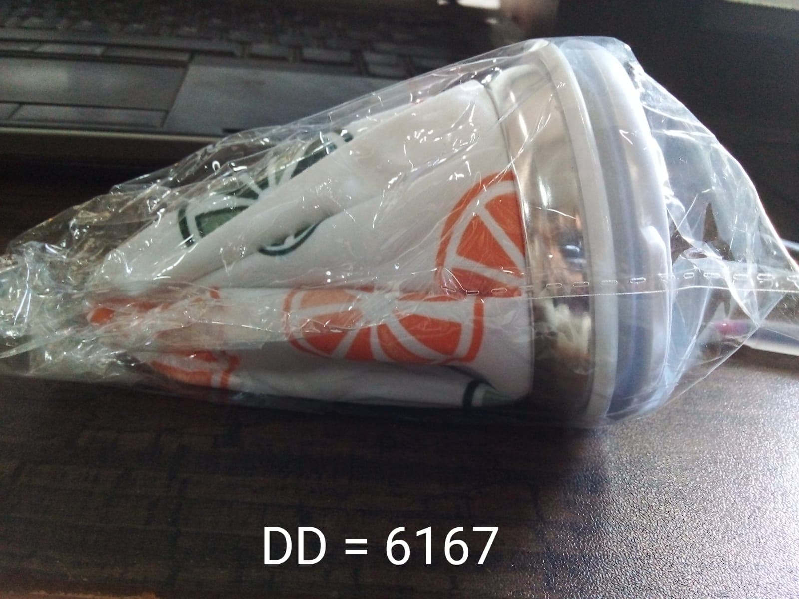 Pain Reliever Ice Bag Used To Overcome Joints And Muscles Pain In The Body. thumbnail 11