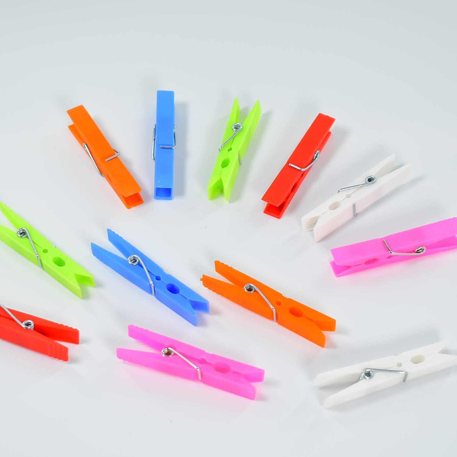 Multi Purpose Plastic Clothes Clips for Cloth Drying Clips (set of 144Pc) thumbnail 1