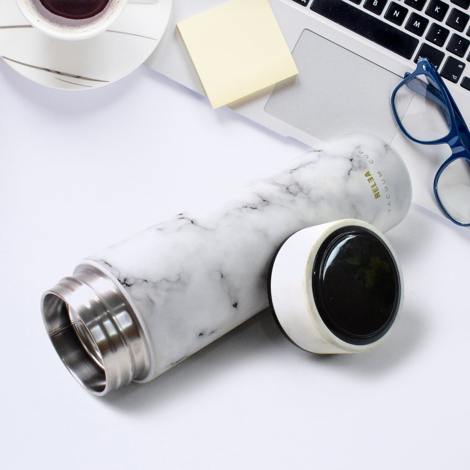 Stainless Steel Temperature Insulated Water Bottle With Marble Pattern (500ml Approx) thumbnail 6