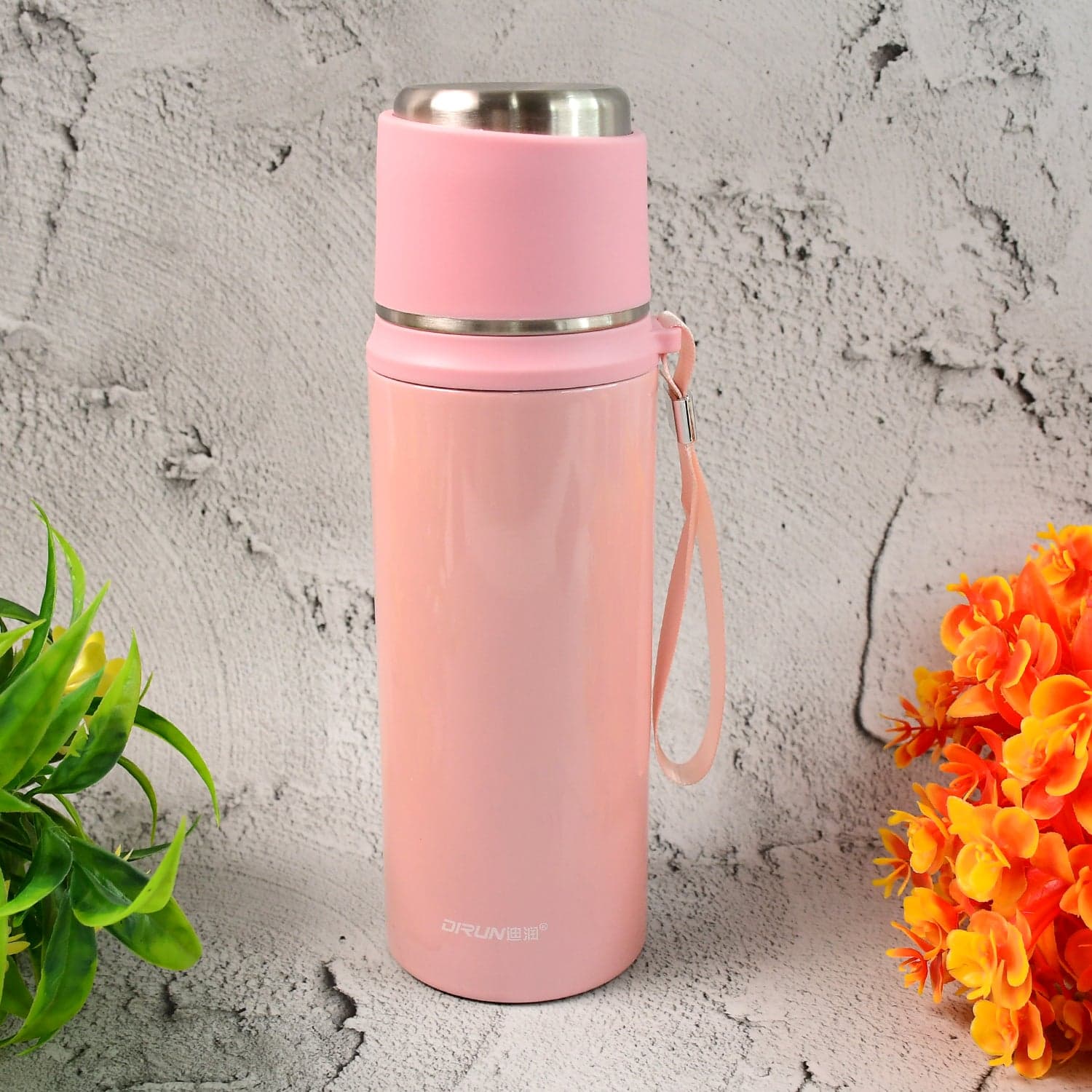 Stainless Steel Vacuum Insulated water Bottle 600ml Approx thumbnail 1