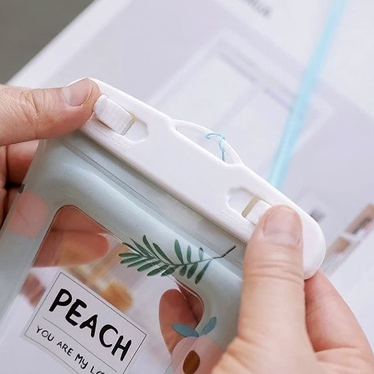 Waterproof Mobile Pouch 1Pc thumbnail 6