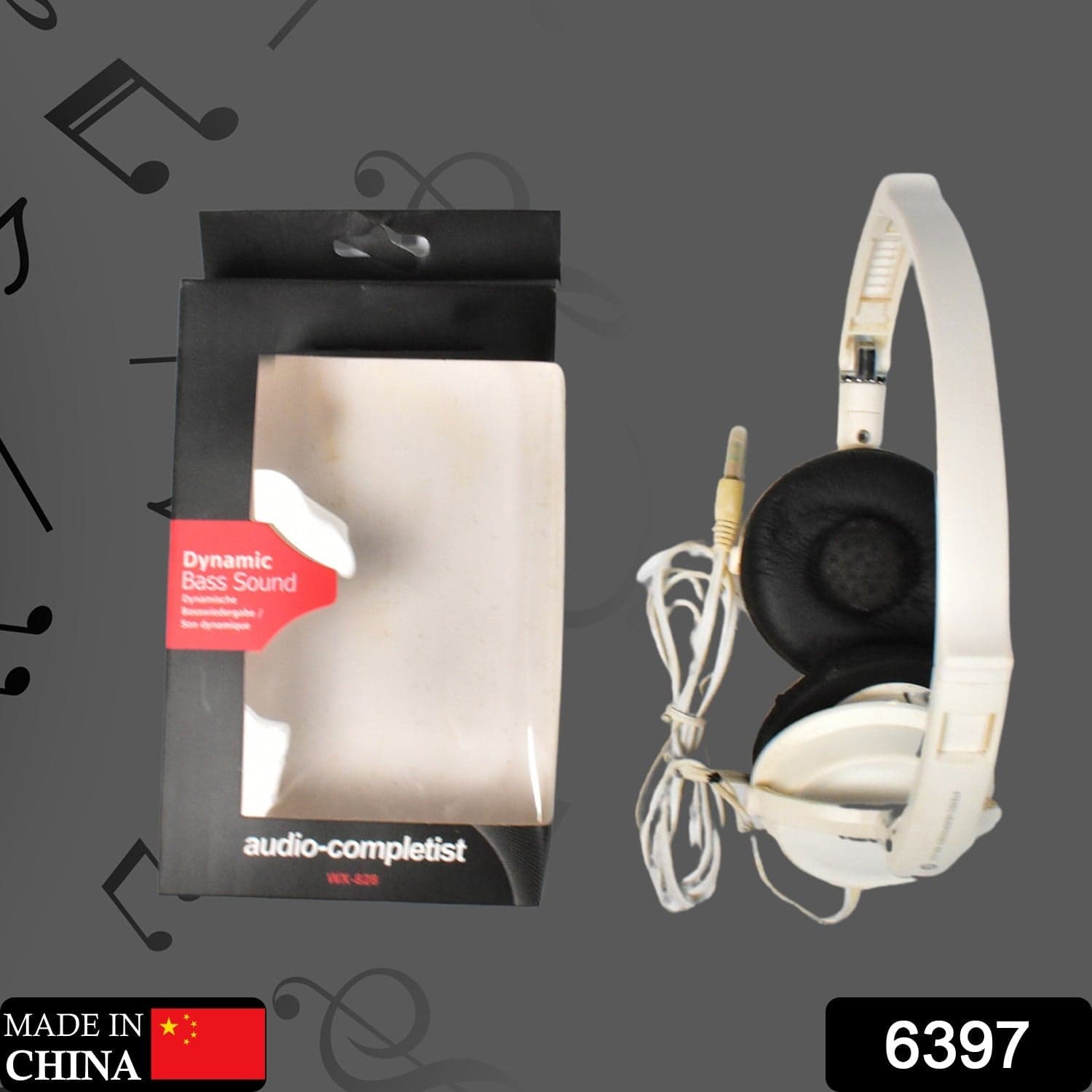 Foldable DJ Style Wired Headphones with Mic thumbnail 2