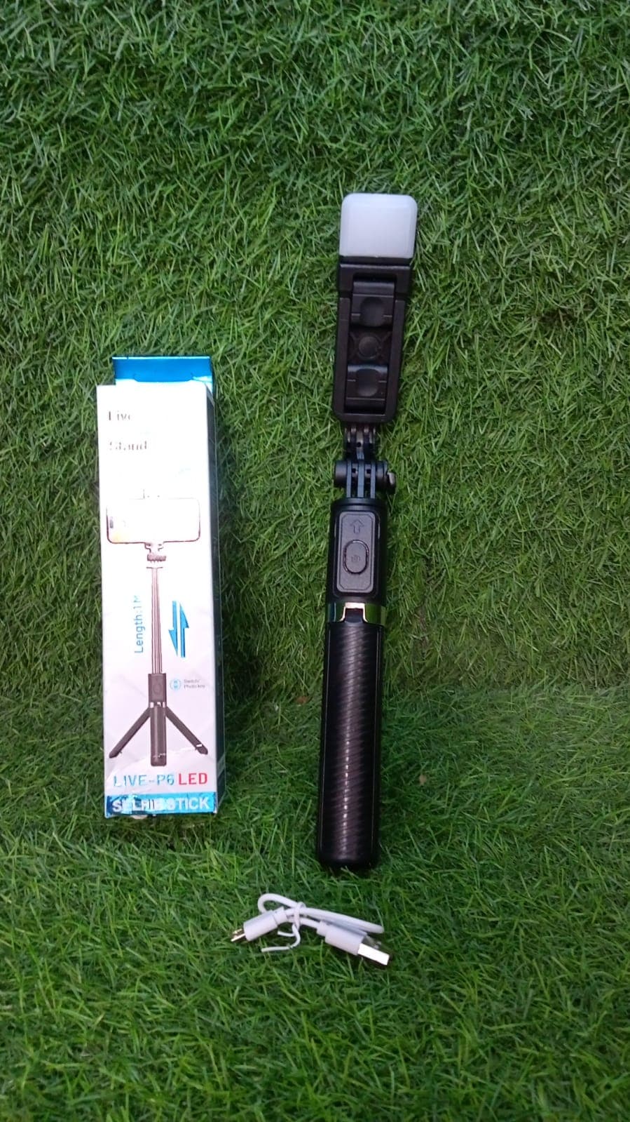 Bluetooth Selfie Stick, Portable Phone Tripod Stand for Mobile. thumbnail 8