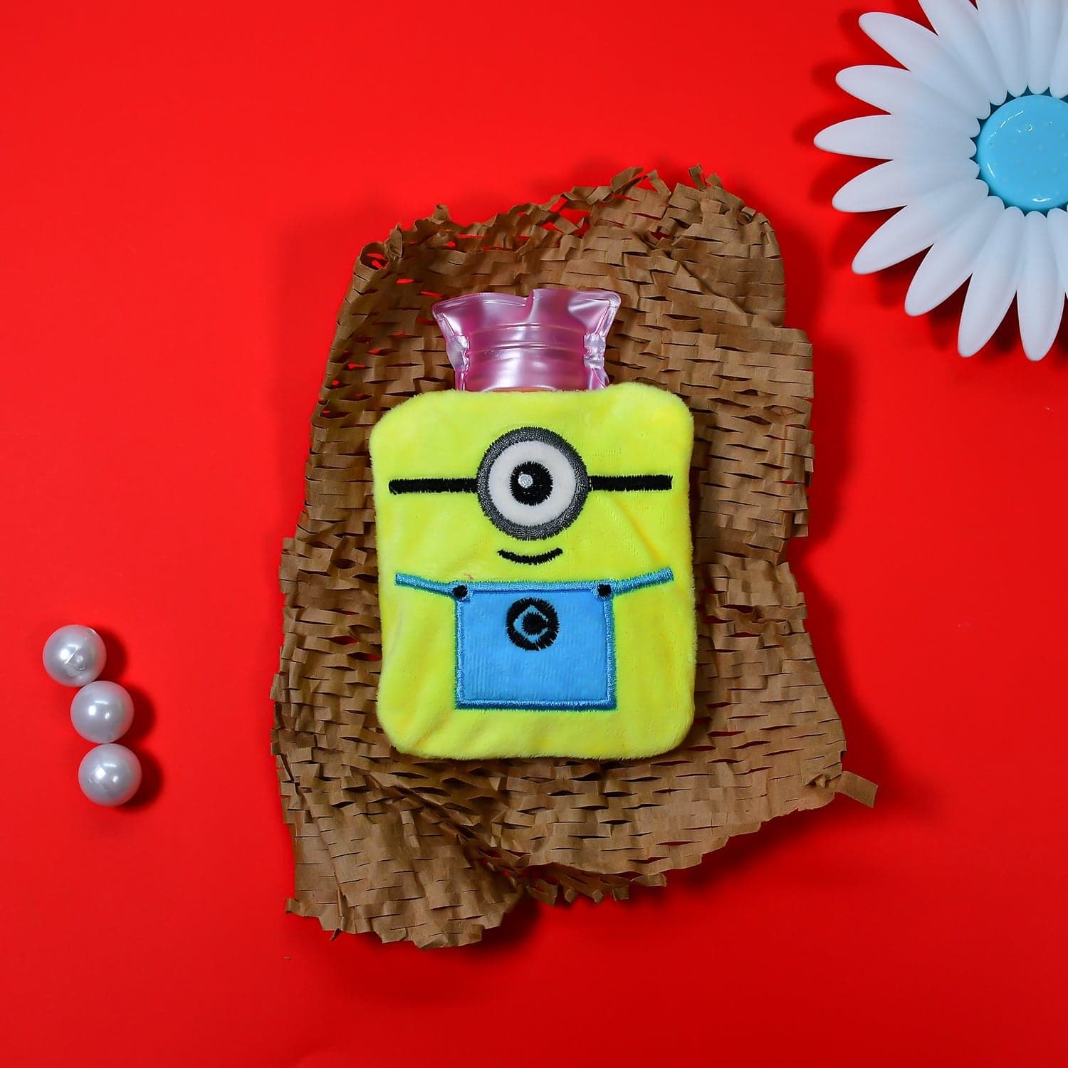 Minions Small Hot Water Bag of Pain Relief for Neck, Shoulder, Hands & Feet (1 Pc) thumbnail 3
