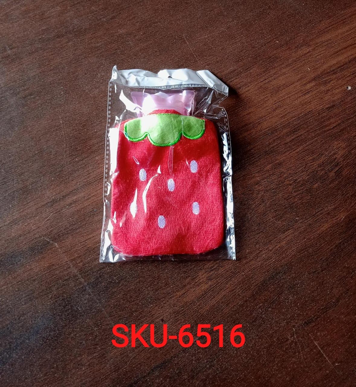 Strawberry Design Relief: Mini Hot Water Bag for Neck & Shoulders thumbnail 9