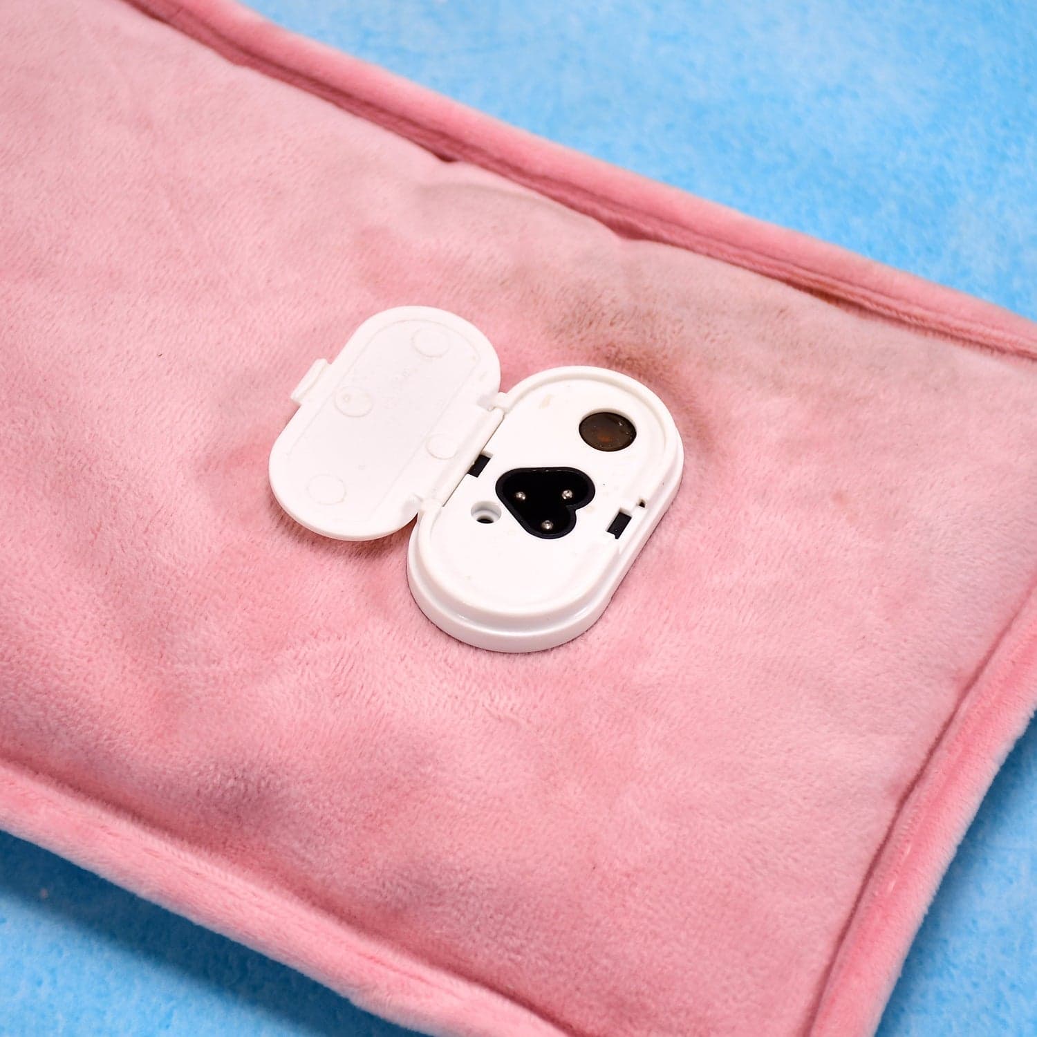 Electric Heating Pad: Targeted Pain Relief for Back, Hand & Muscles thumbnail 3