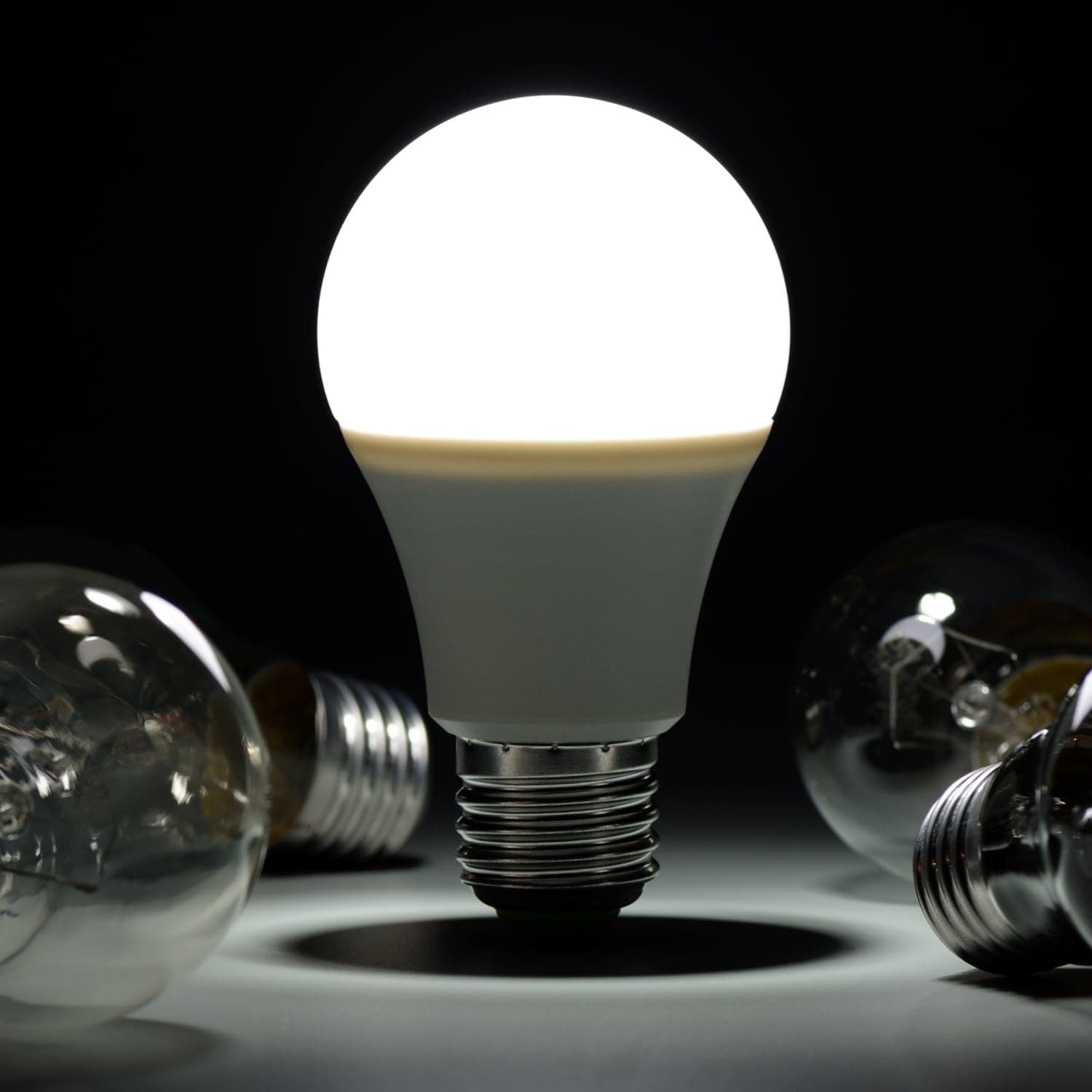 Led Bulb 7w High Power electric bulb For Indoor & Outdoor Use ( 1 pc ) thumbnail 8