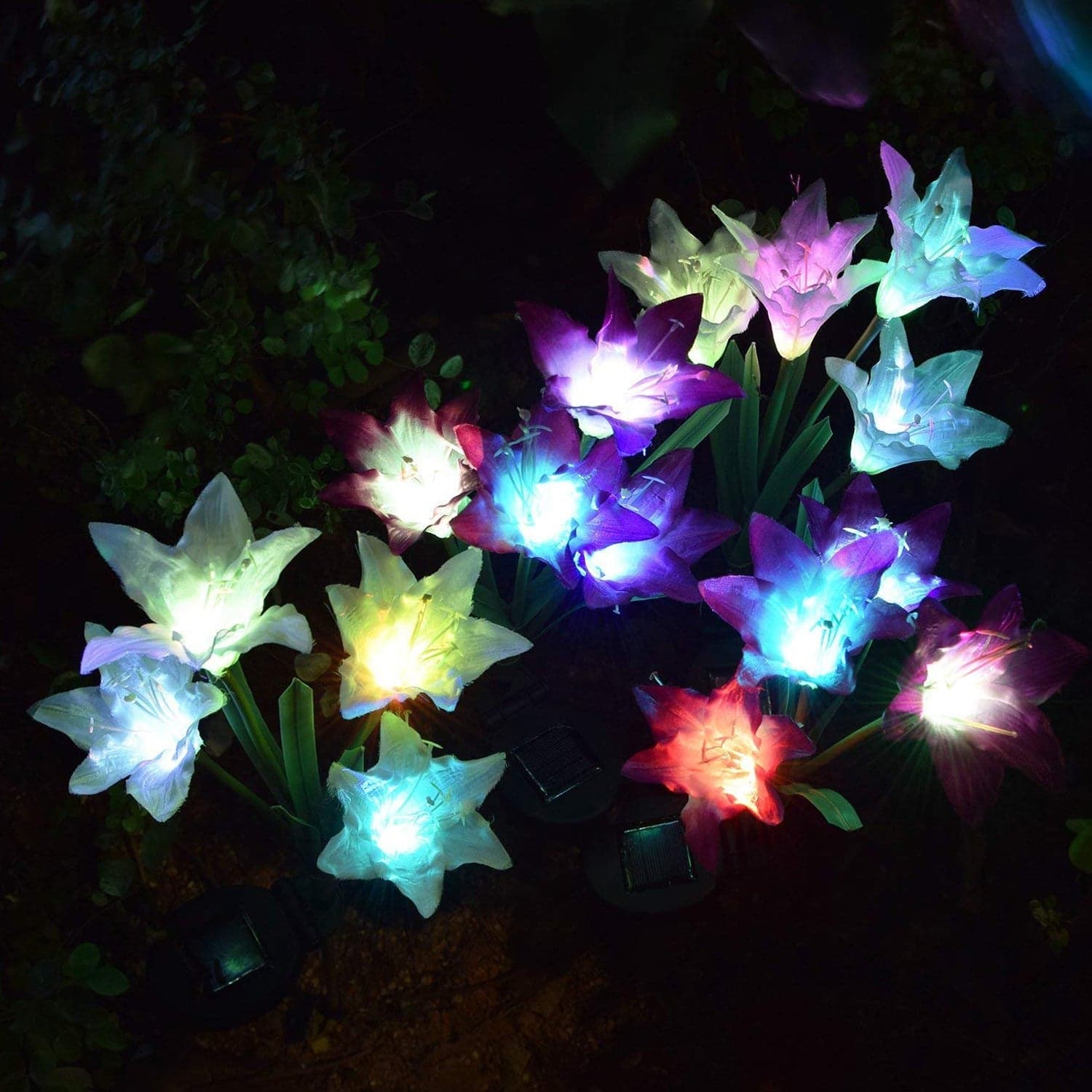 Waterproof Outdoor Solar Lily Flower Stake Lights ( Pack Of 2 pcs ) thumbnail 3