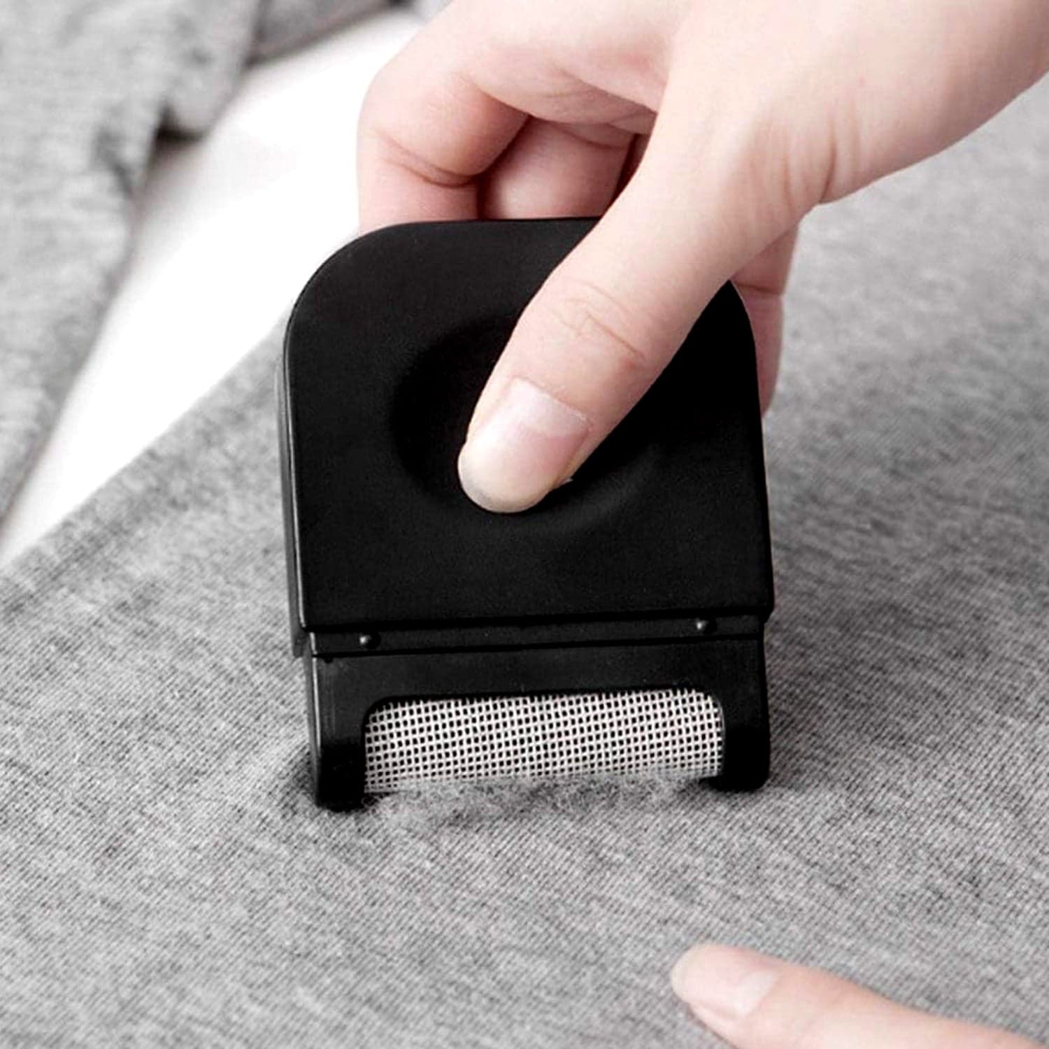 Portable Clothes Lint Remover of Razor Fuzz & Fluff Remover for Pet & Home (1 Pc) thumbnail 4