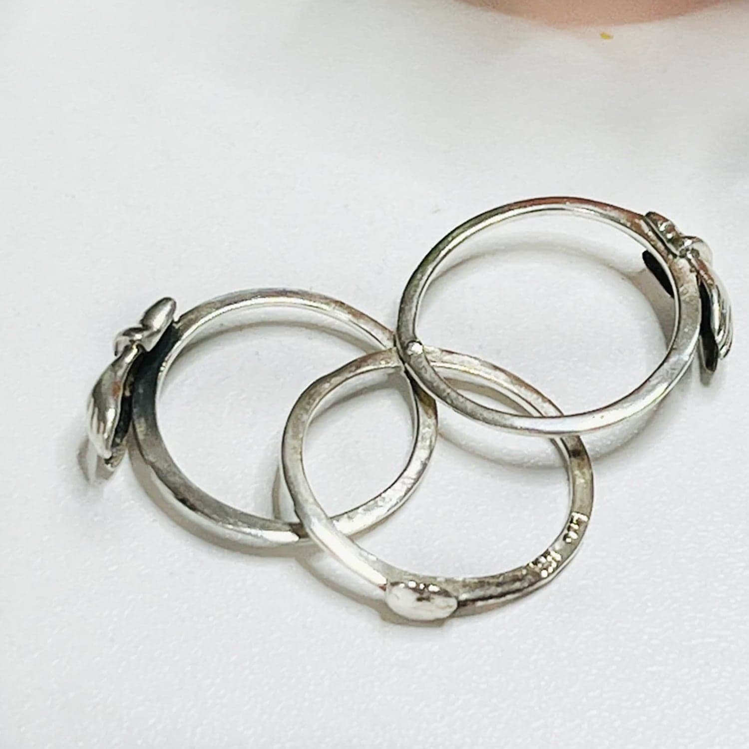 Three Interlocking Rings thumbnail 6