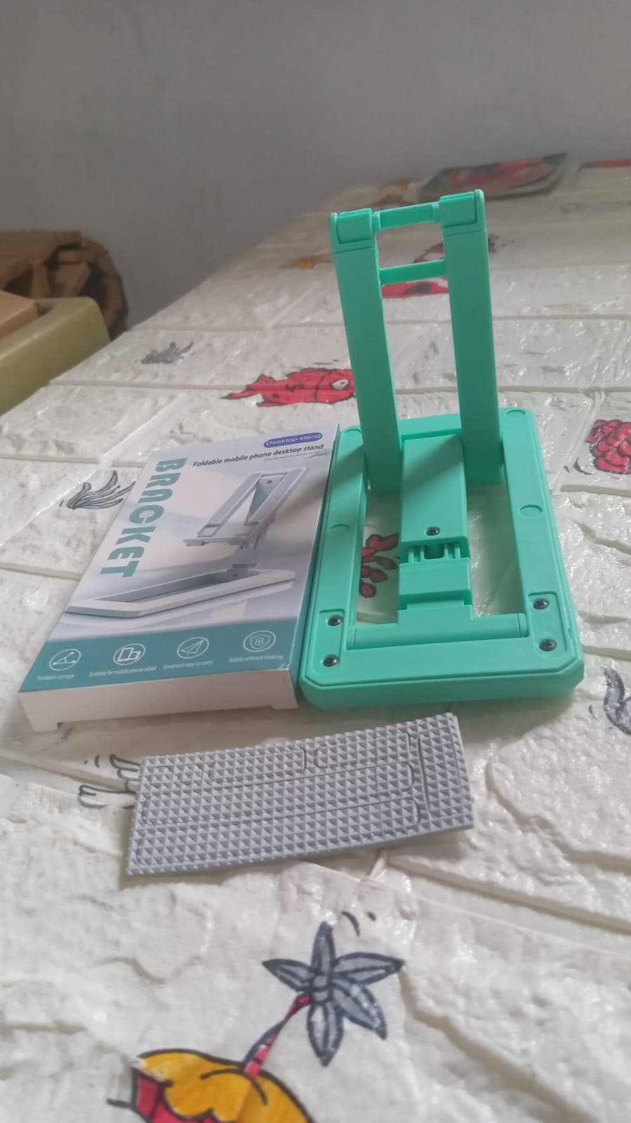 Adjustable Foldable Mobile Stand of Non-Slip, Sturdy for Smartphones thumbnail 7