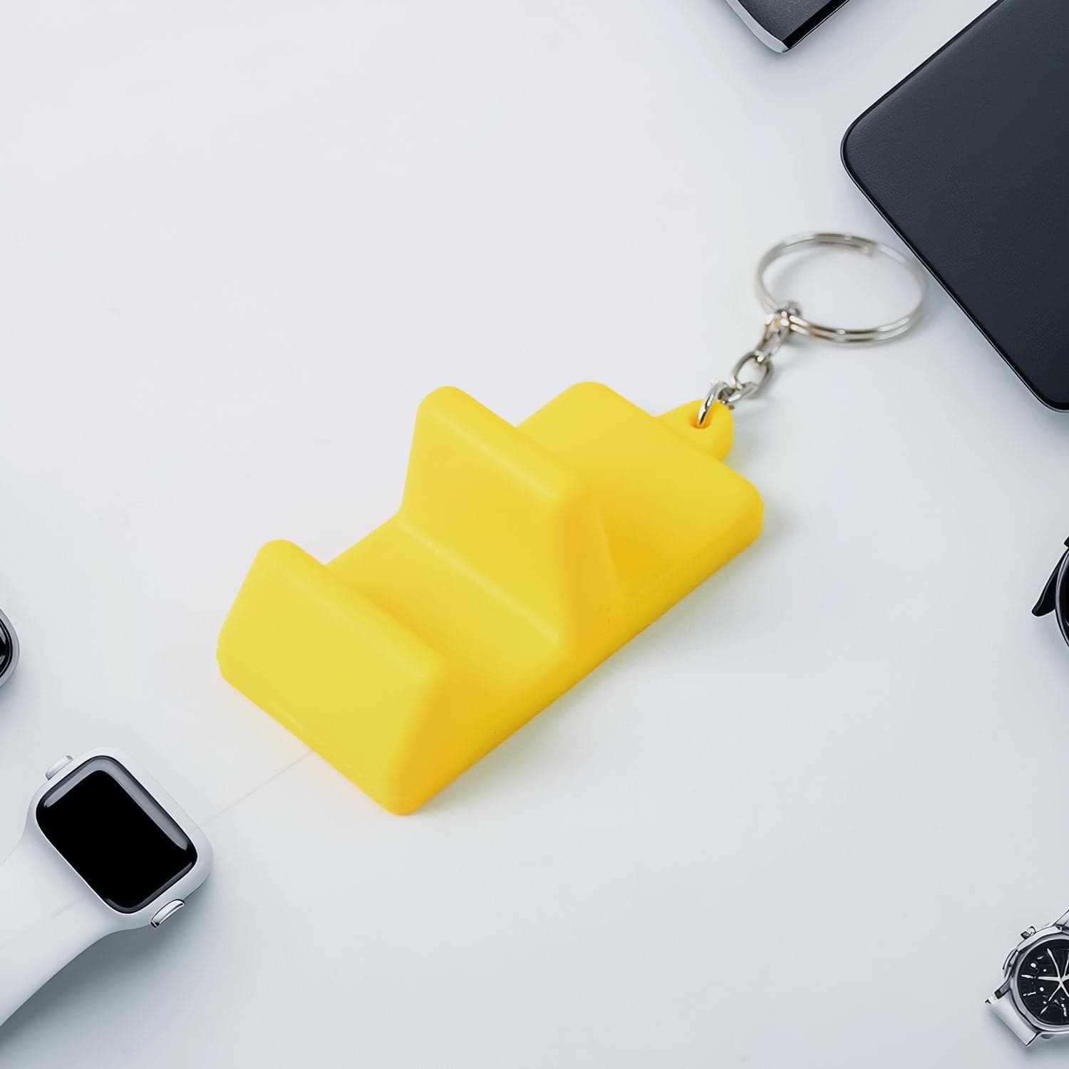 Plastic 2 In 1 Mobile Stand Keychain 1 Pc thumbnail 3