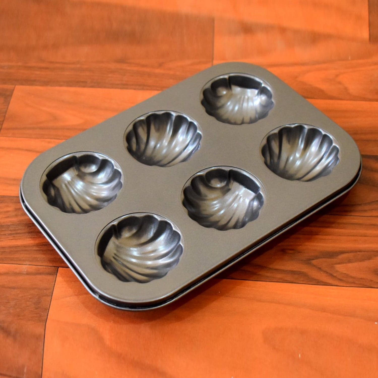6 slot Non-Stick Muffins Cupcake Pancake Baking Molds Tray thumbnail 1