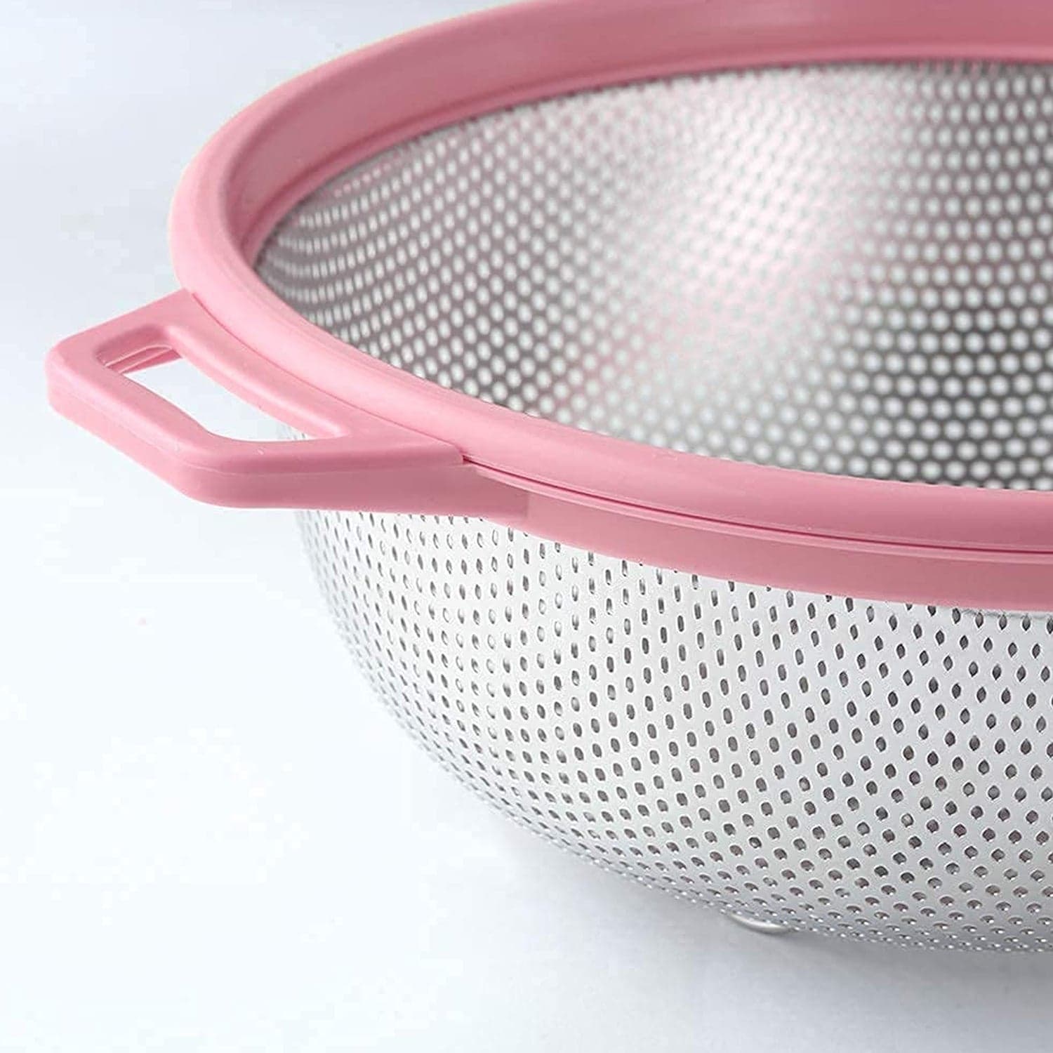 Stainless Steel Colander with Handle - Large Metal Mesh Basket Strainer (1 pc) thumbnail 5