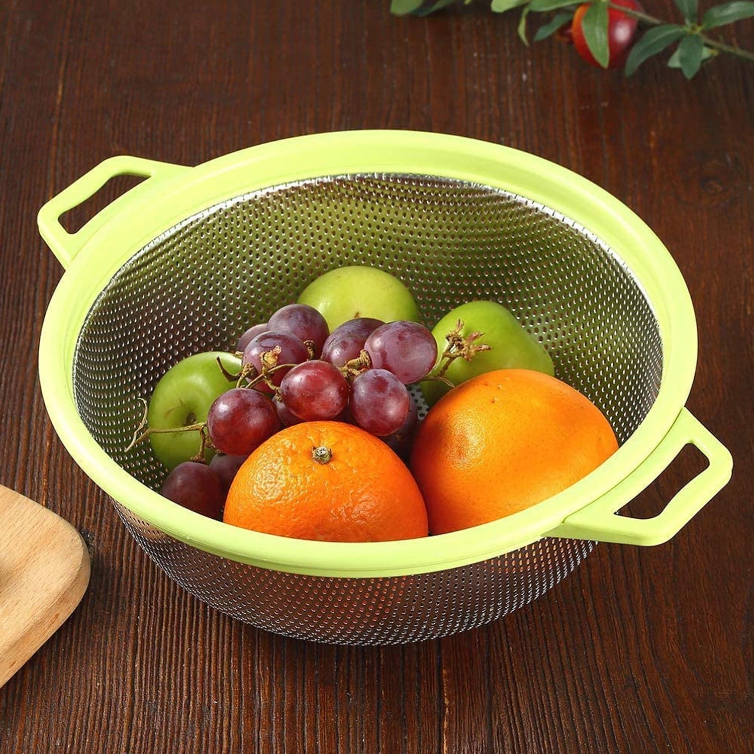 Stainless Steel Colander with Handle - Large Metal Mesh Basket Strainer (1 pc) thumbnail 8