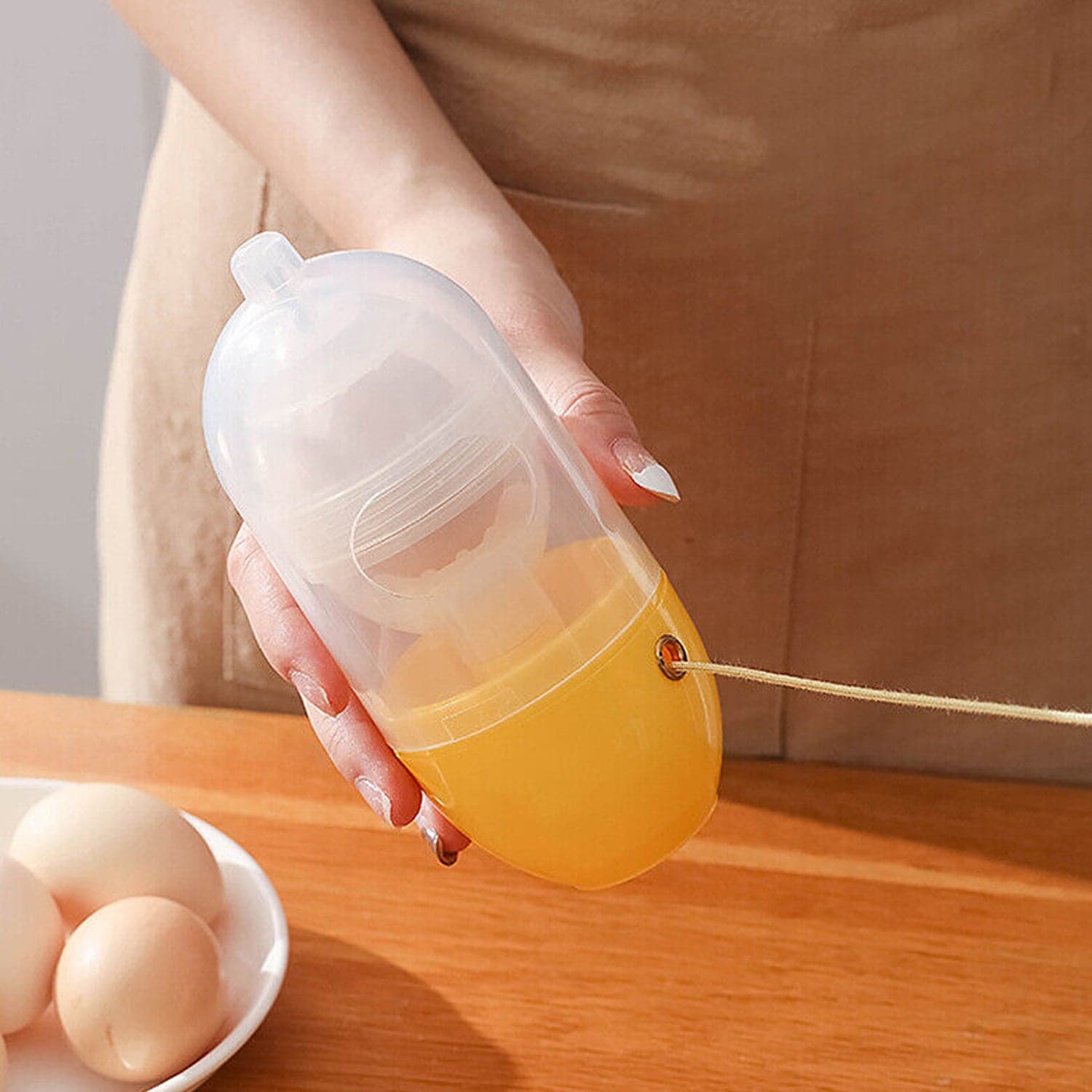 MANUAL EGG PULLER SCRAMBLER HOUSEHOLD WHITE EGG YOLK MIXER KITCHEN TOOL MIX MANUAL SCRAMBLER CONVENIENT WITHOUT BREAKING EGGS. thumbnail 6