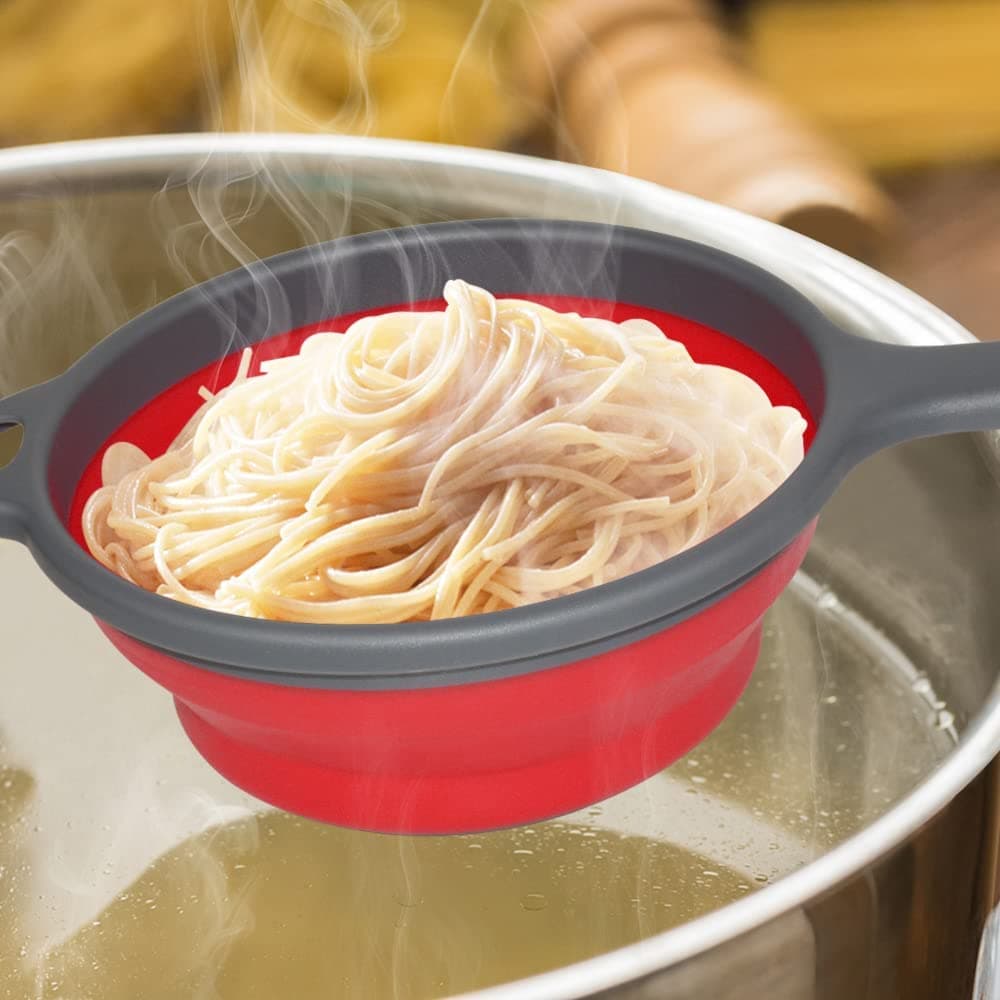 Foldable Silicone Colander for Fruit & Veggies thumbnail 3