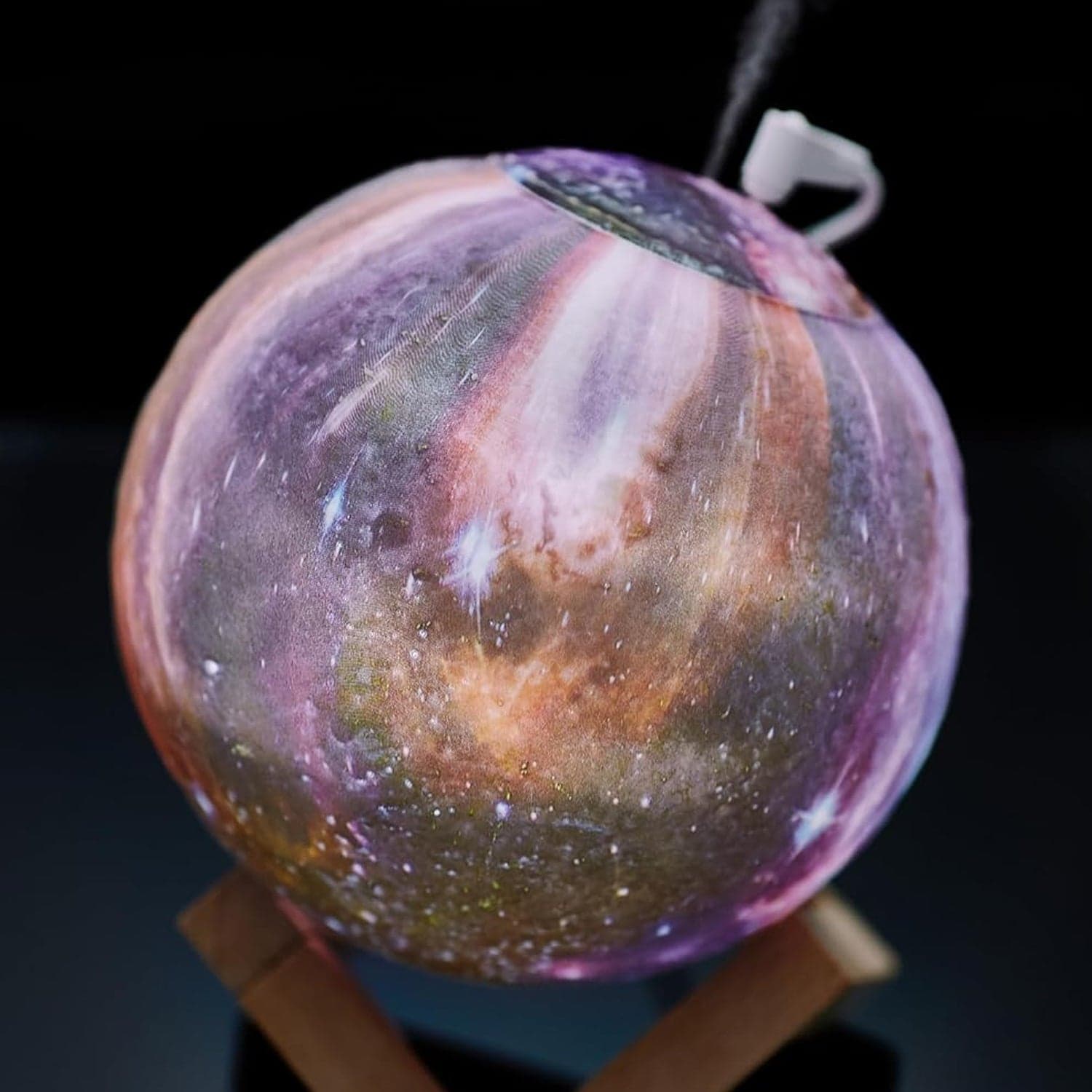 3D 2 in 1 LED Printed Moon Lamp & Aroma Diffuser (1 Pc) thumbnail 9