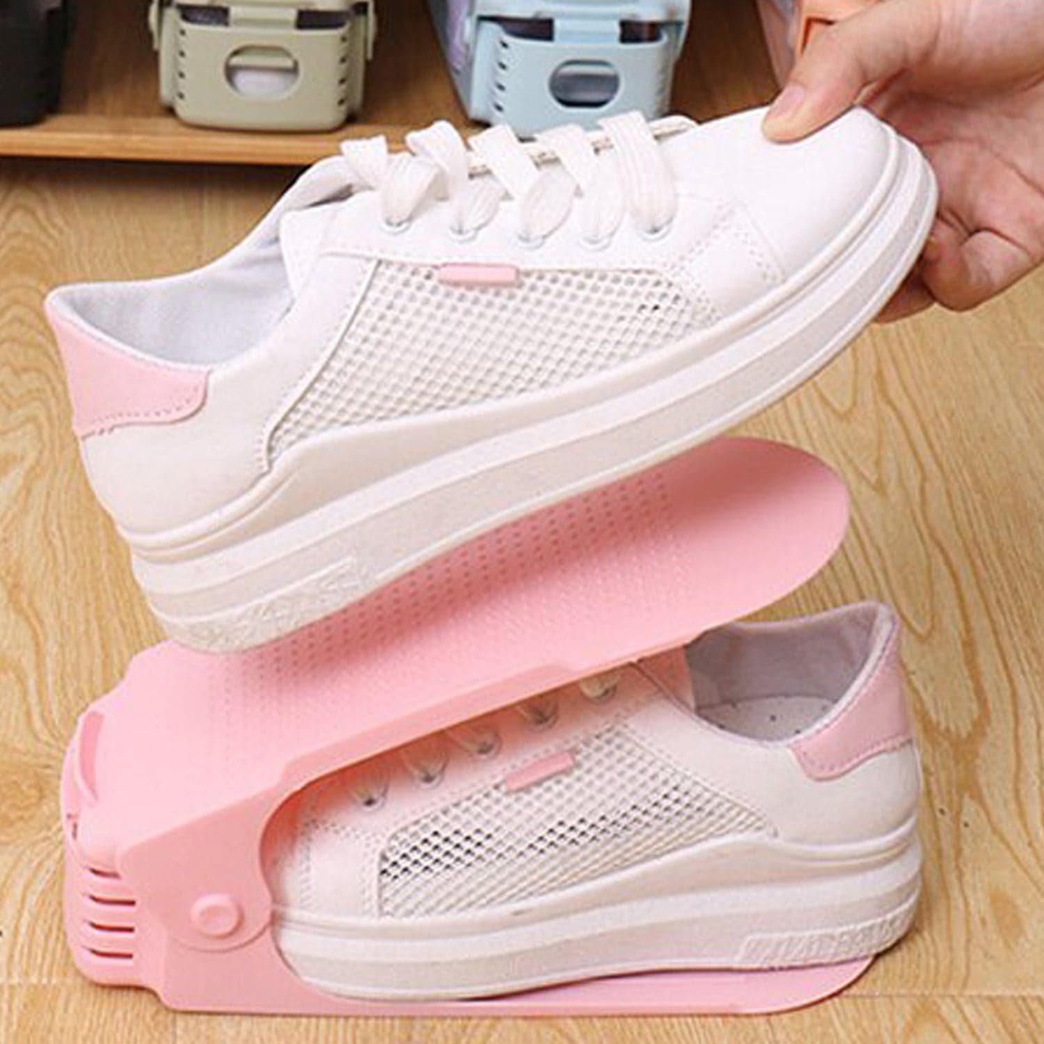 ADJUSTABLE FOLDING SHOE SLOTS ORGANIZER. thumbnail 1