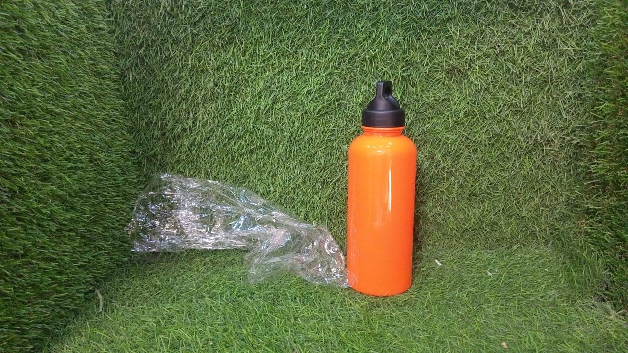 Premium Plastic Water Bottle of Fridge, Office, Gym, Yoga (750ml) thumbnail 7