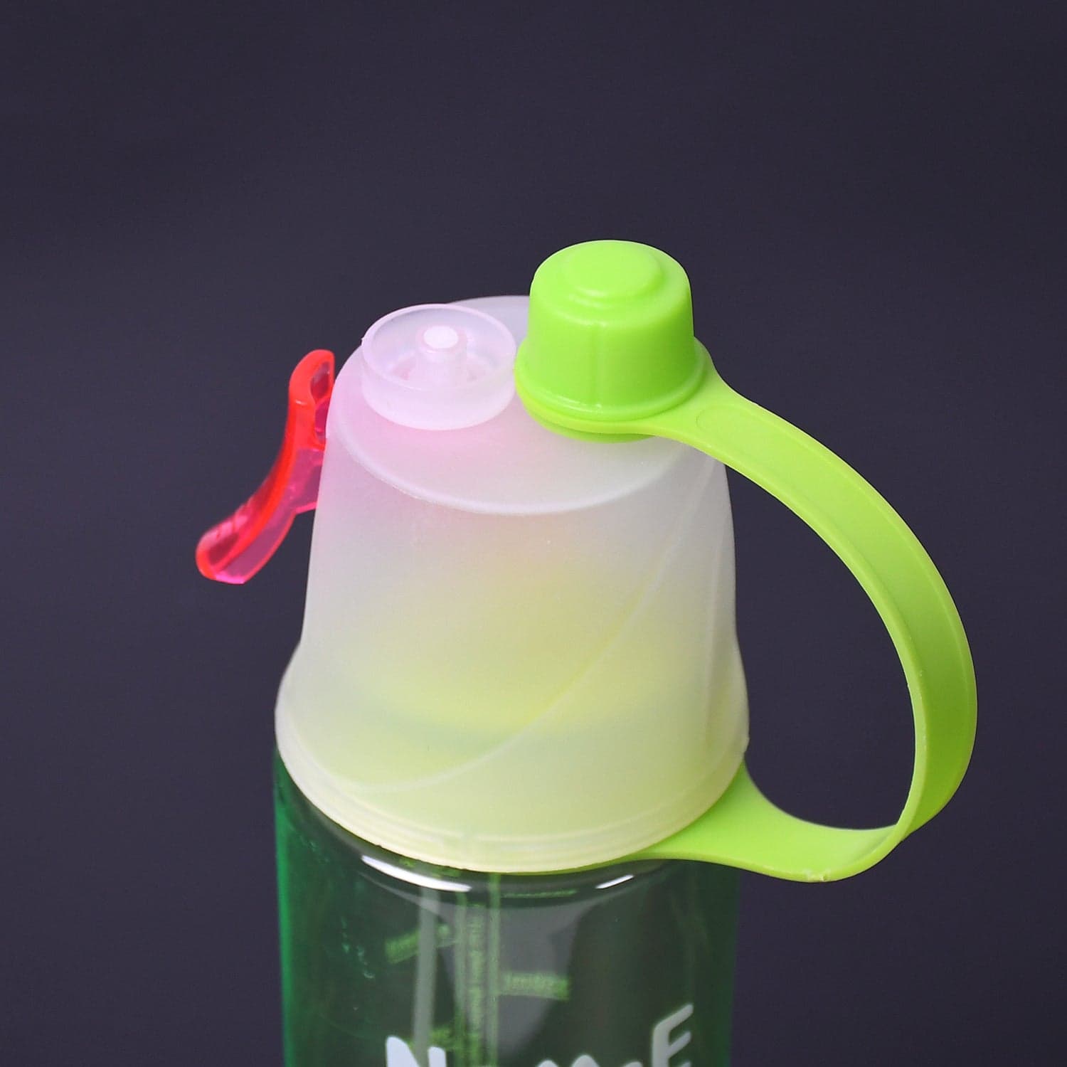 600ml BPA Free Sports Spray Water Bottle for Gym, Cycling & Hiking thumbnail 7