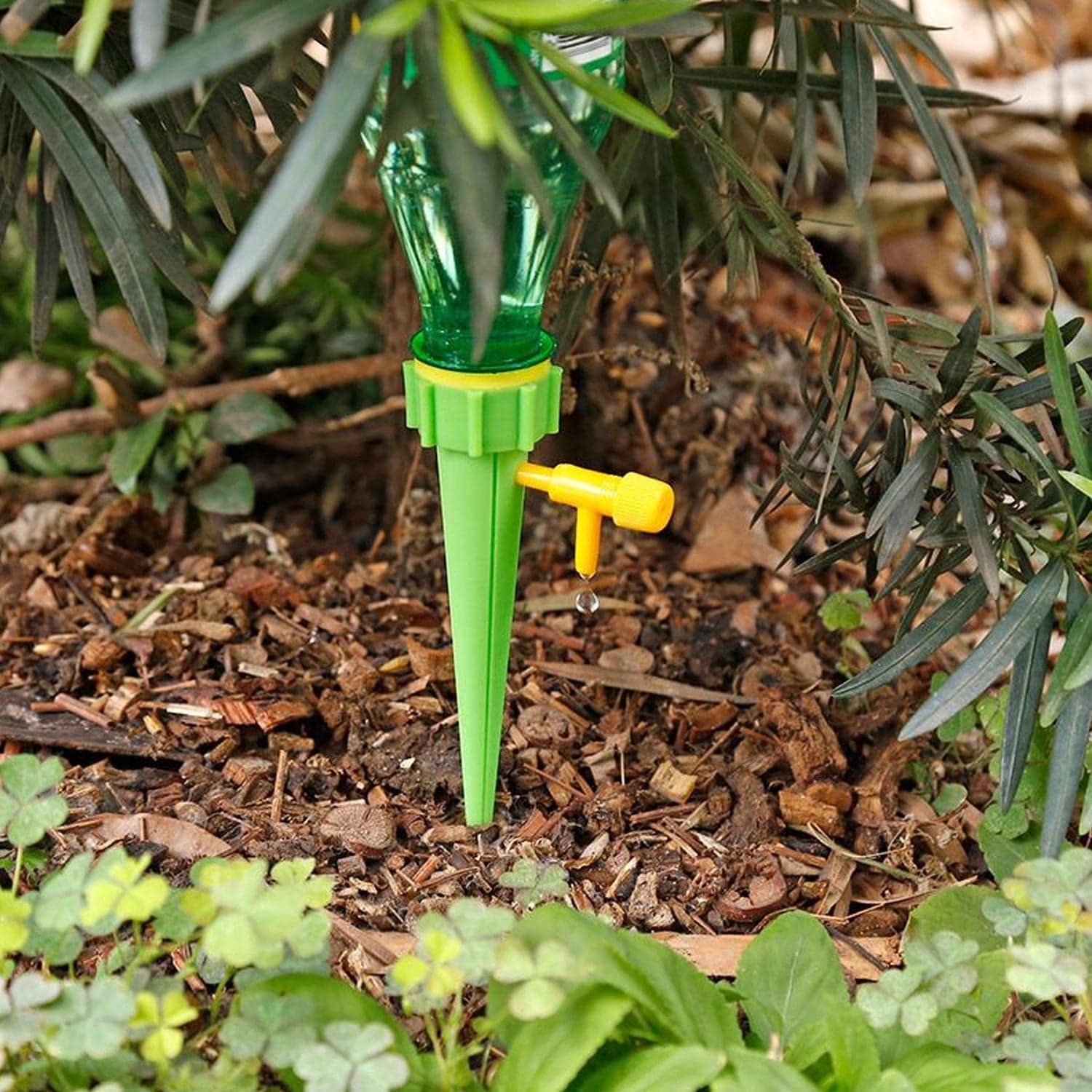 Adjustable Plant Watering Spikes with Slow Release Valve thumbnail 3