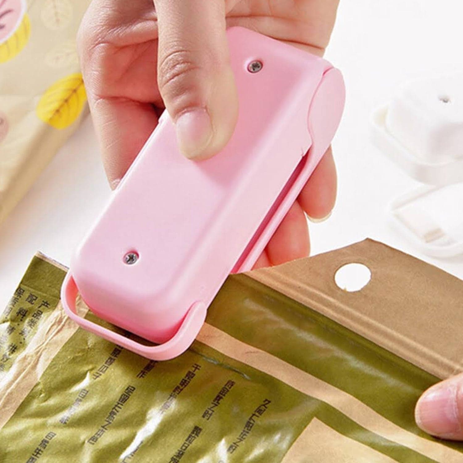 Mini Plastic Bag Sealer Of Portable Heat Sealing Machine thumbnail 3