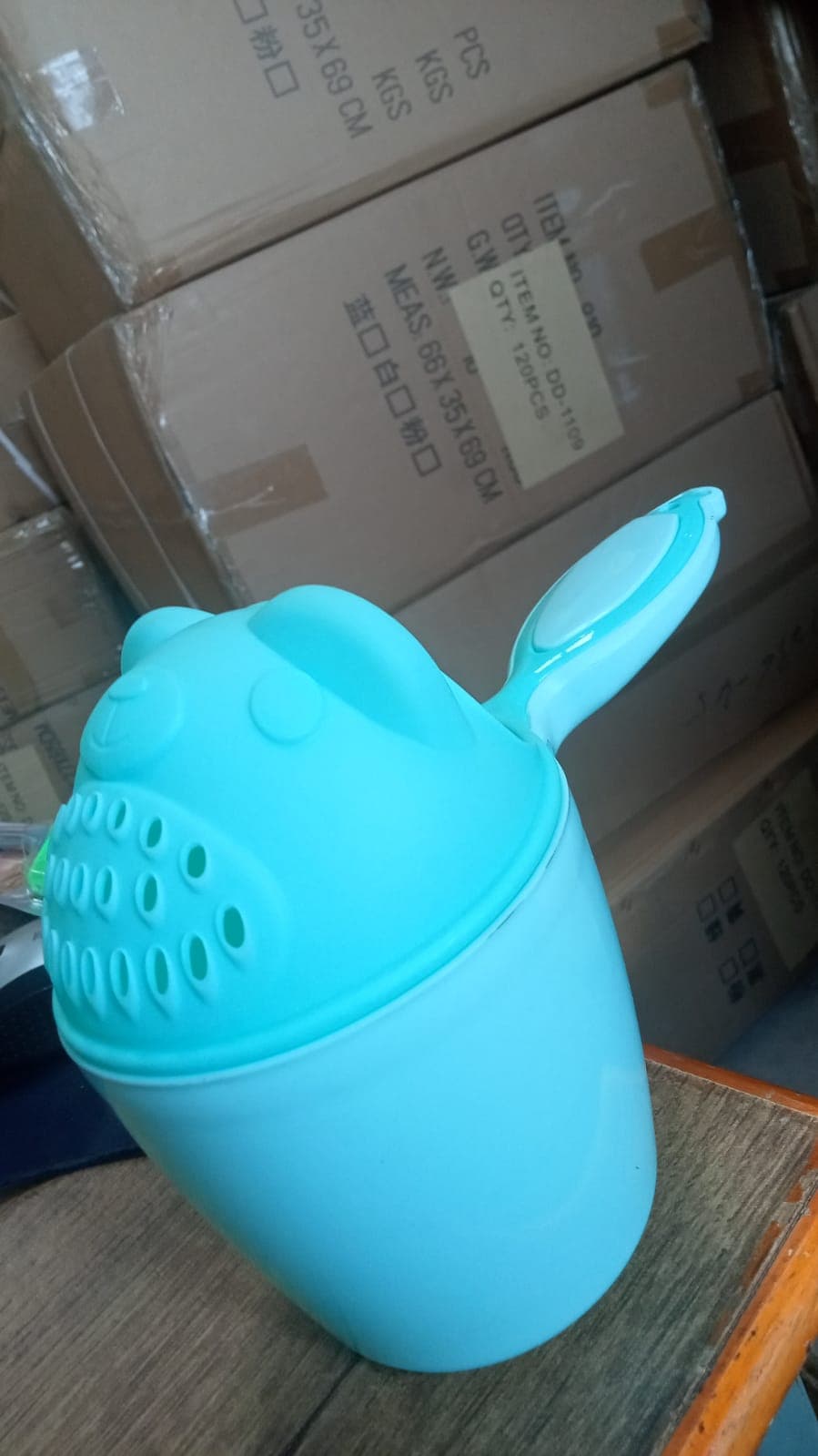 Baby Shampoo Shower Cup Safe Soft Bathing Water Scorpion Baby Bath Tumbler Hair Washing Mug Rainer thumbnail 8