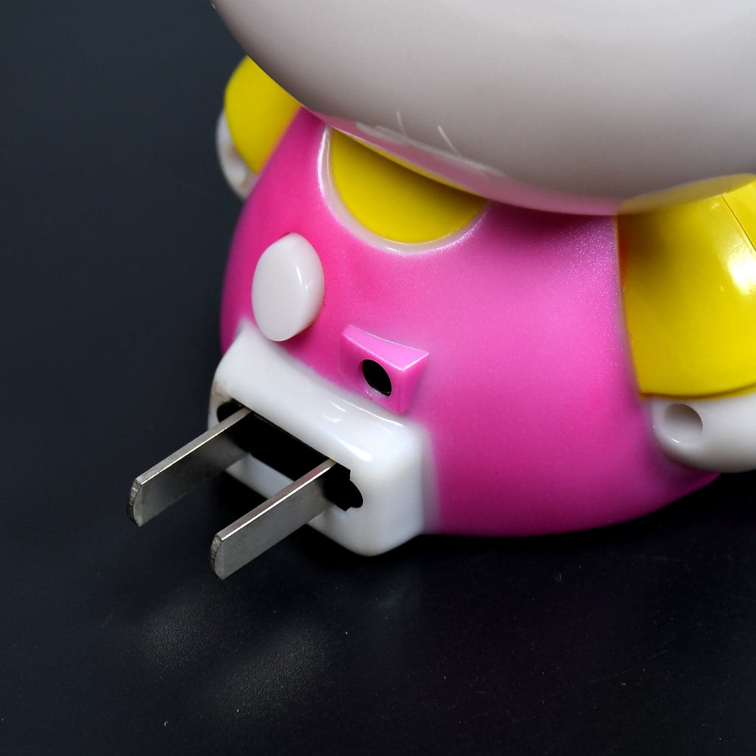 Kitty USB Powered Portable USB Mini Cooling Fan Cooler Portable (Battery Not Include) thumbnail 7