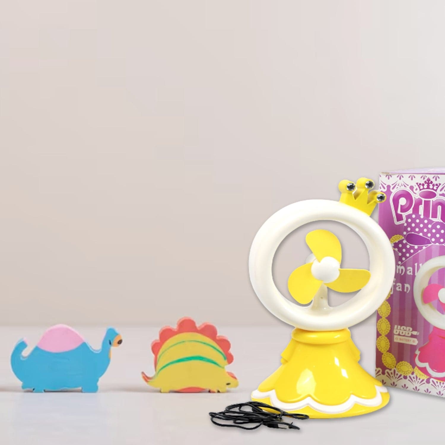 PRINCESS PORTABLE FAN BRIGHT COLOR DESKTOP OFFICE USB & BATTRY OPERATE FAN (Battery Not Include) thumbnail 5