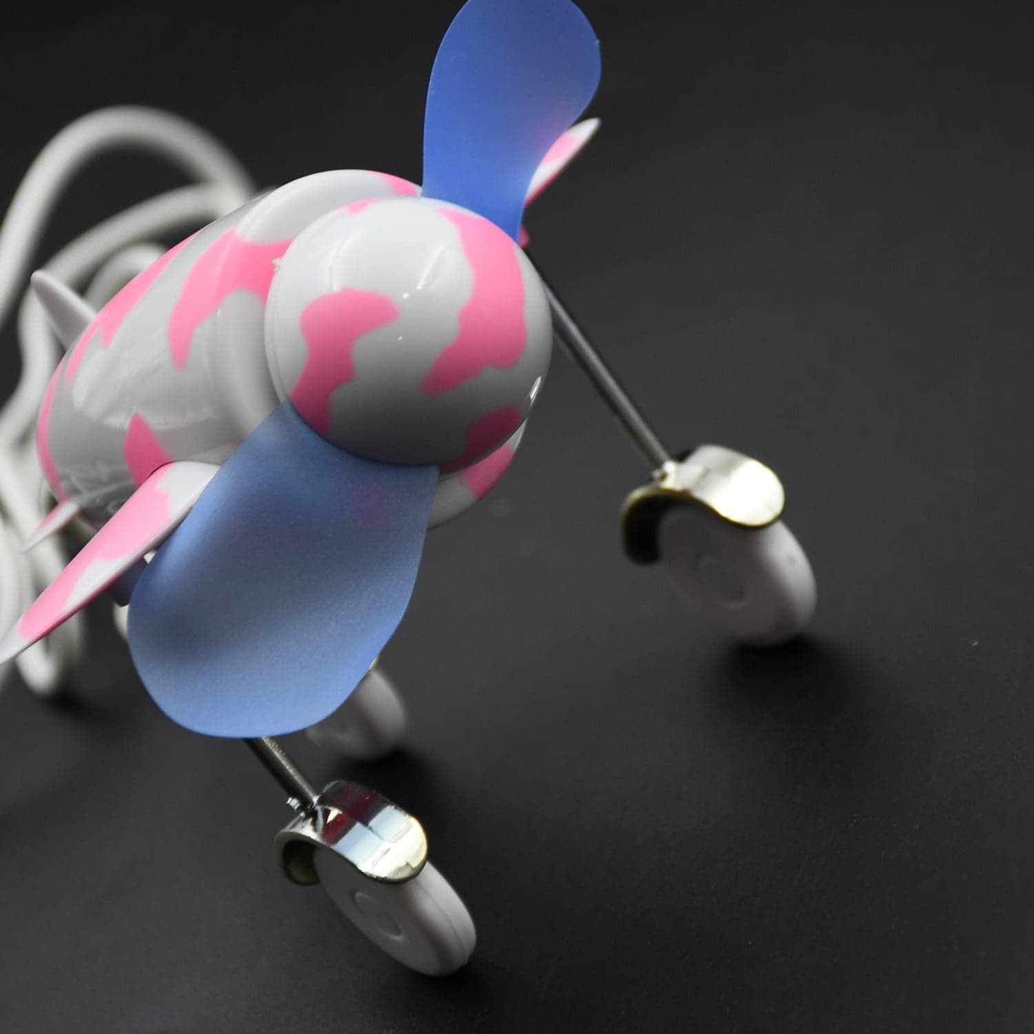 Plane Shape Usb Plane Unique Design Fan Energy Saving Fan For laptop & Computer Desktop Fan thumbnail 8