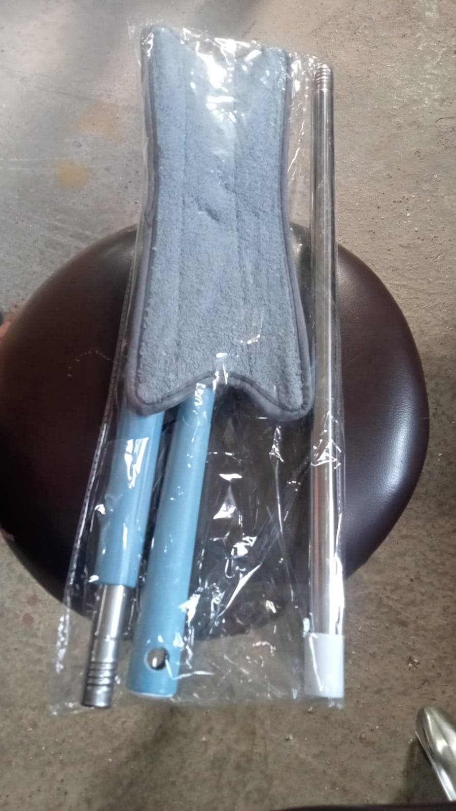 Adjustable 360° Flat Hand Mop: Floors, Walls, Ceilings (Easy Squeeze) thumbnail 8