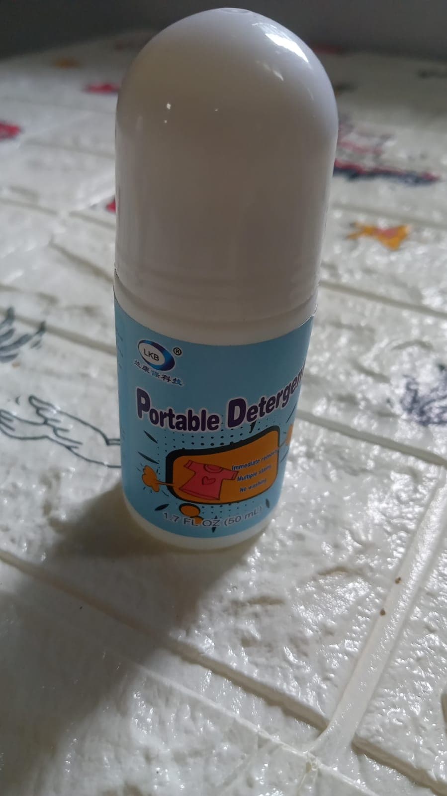 Clothes Stain Remover Bead Design Emergency Stain Rescue Roller Cleaner for Natural Fabric Removes Oil Almost All Types of Fabrics thumbnail 10