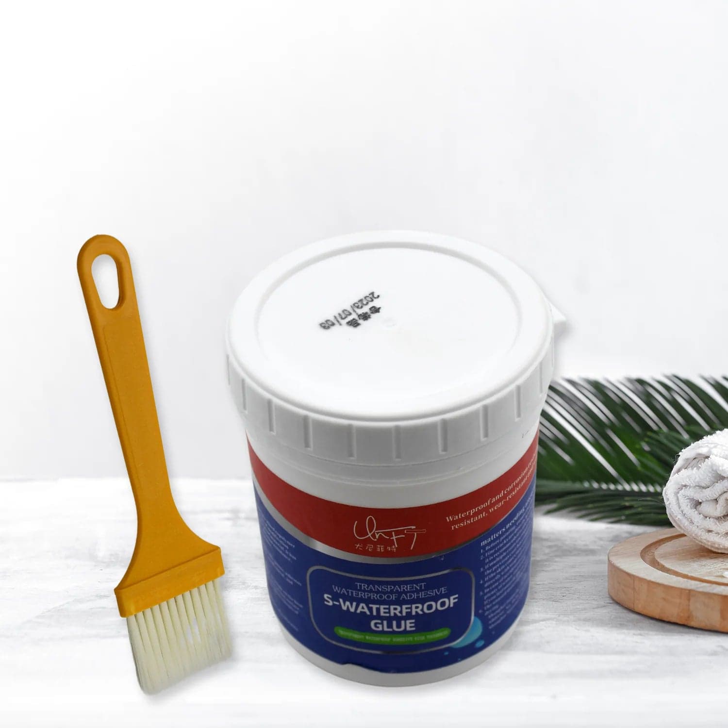 Transparent Waterproof Glue 250G With Brush thumbnail 6