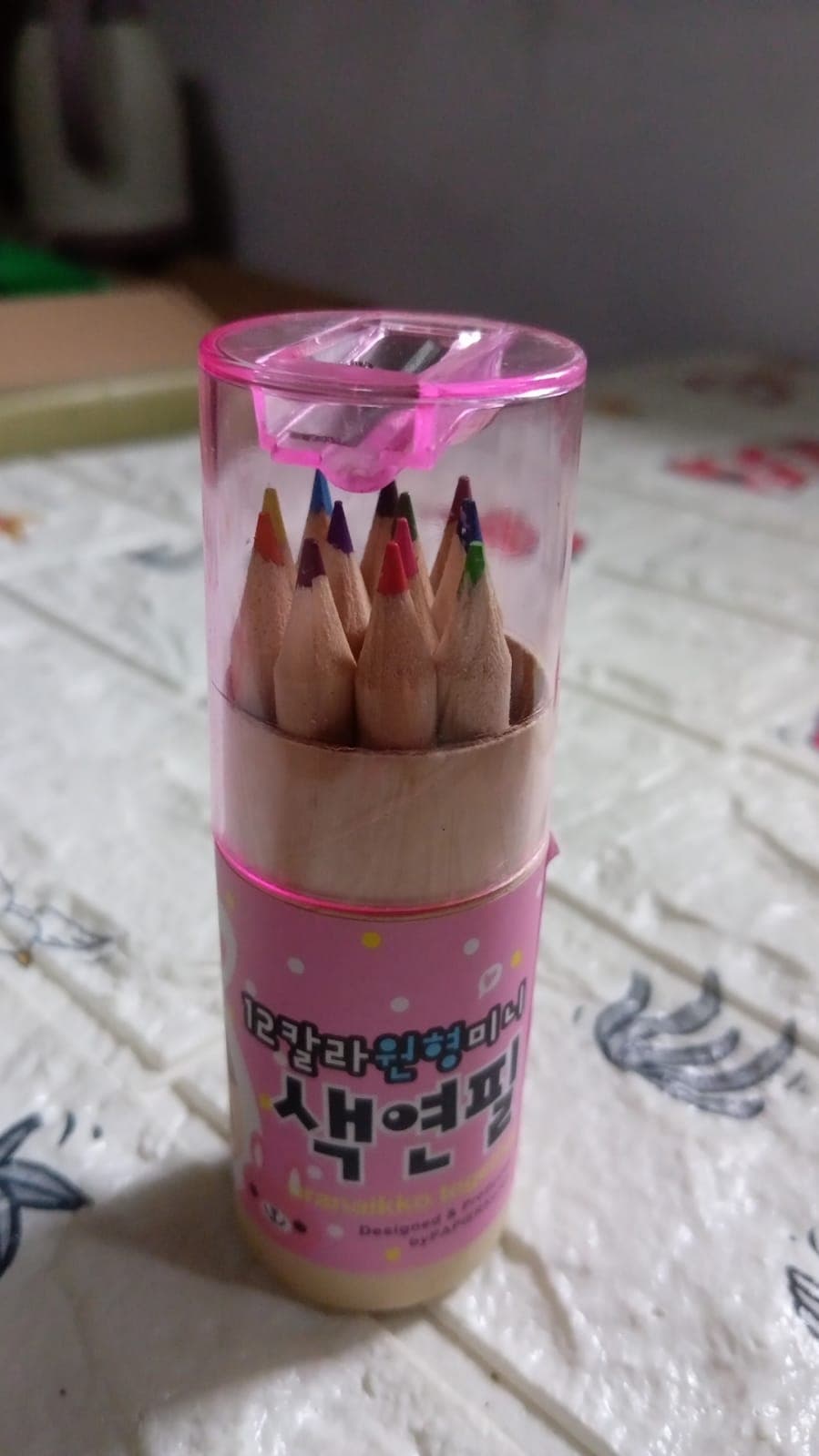 12 Mini Colouring Pencils with Sharpener, Kids Drawing Set for School & Sketching thumbnail 9