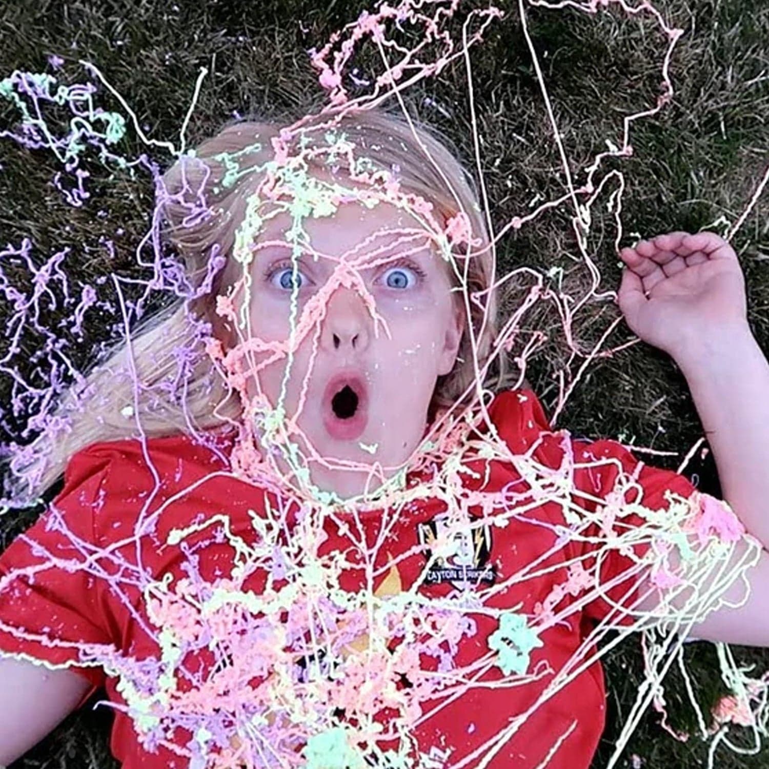 Party Crazy Ribbon Spray used while doing parties and get-together celebrations and can be used by all kinds of people. thumbnail 4
