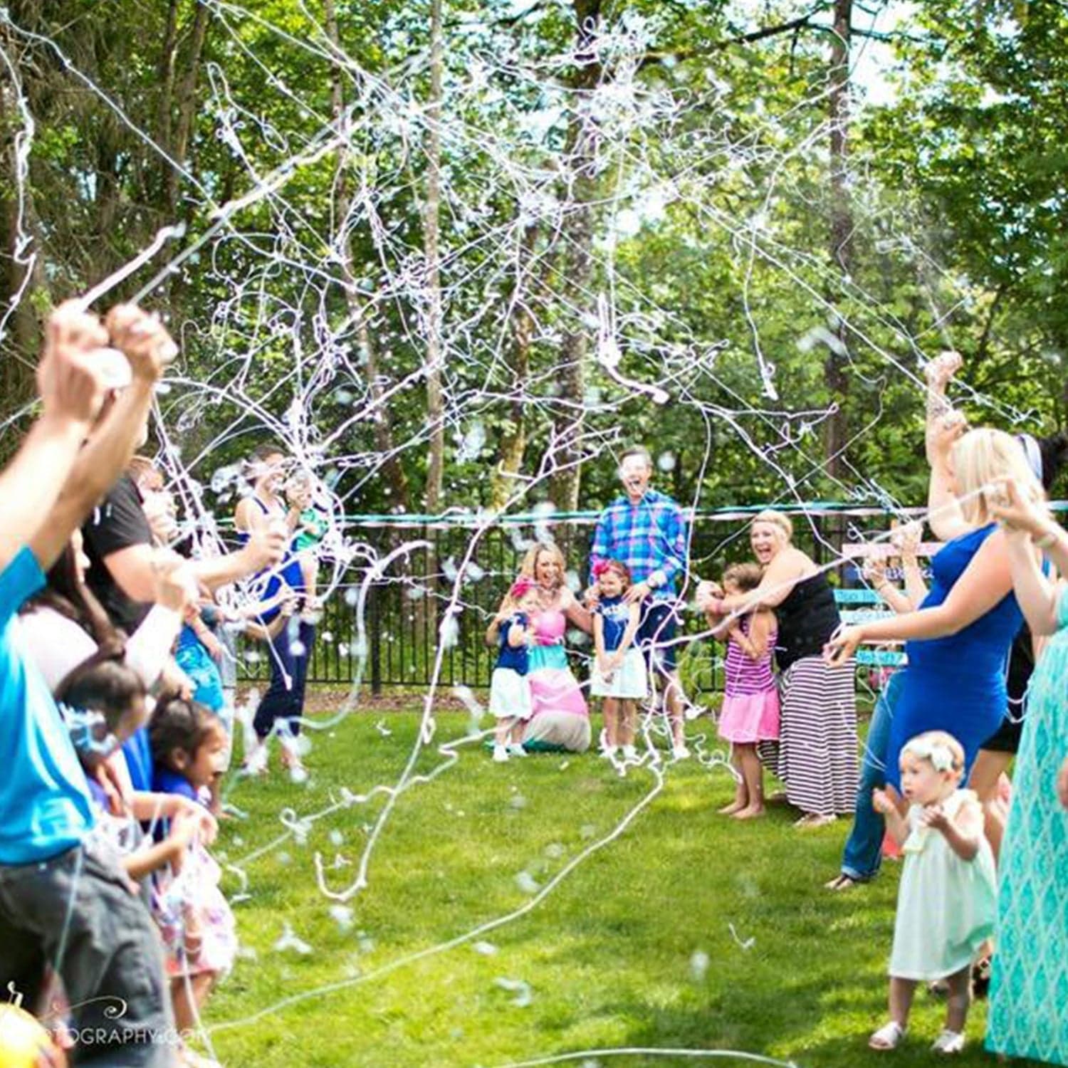 Party Crazy Ribbon Spray used while doing parties and get-together celebrations and can be used by all kinds of people. thumbnail 8